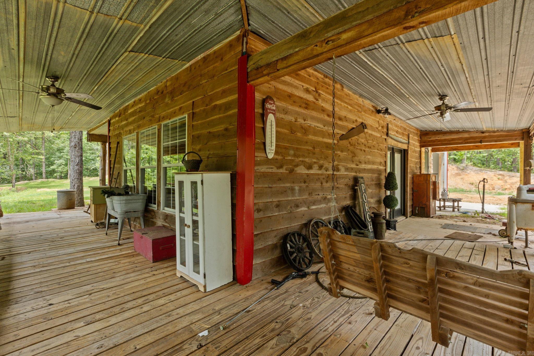 7915  Rolling Manor  Benton, AR