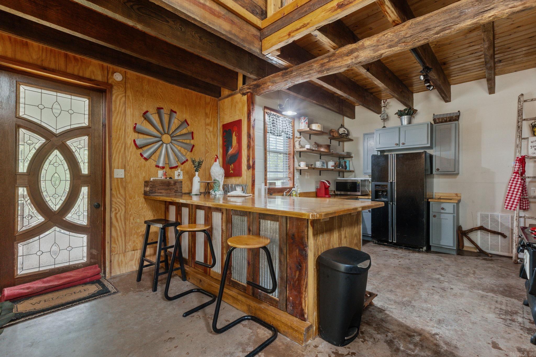 7915  Rolling Manor  Benton, AR