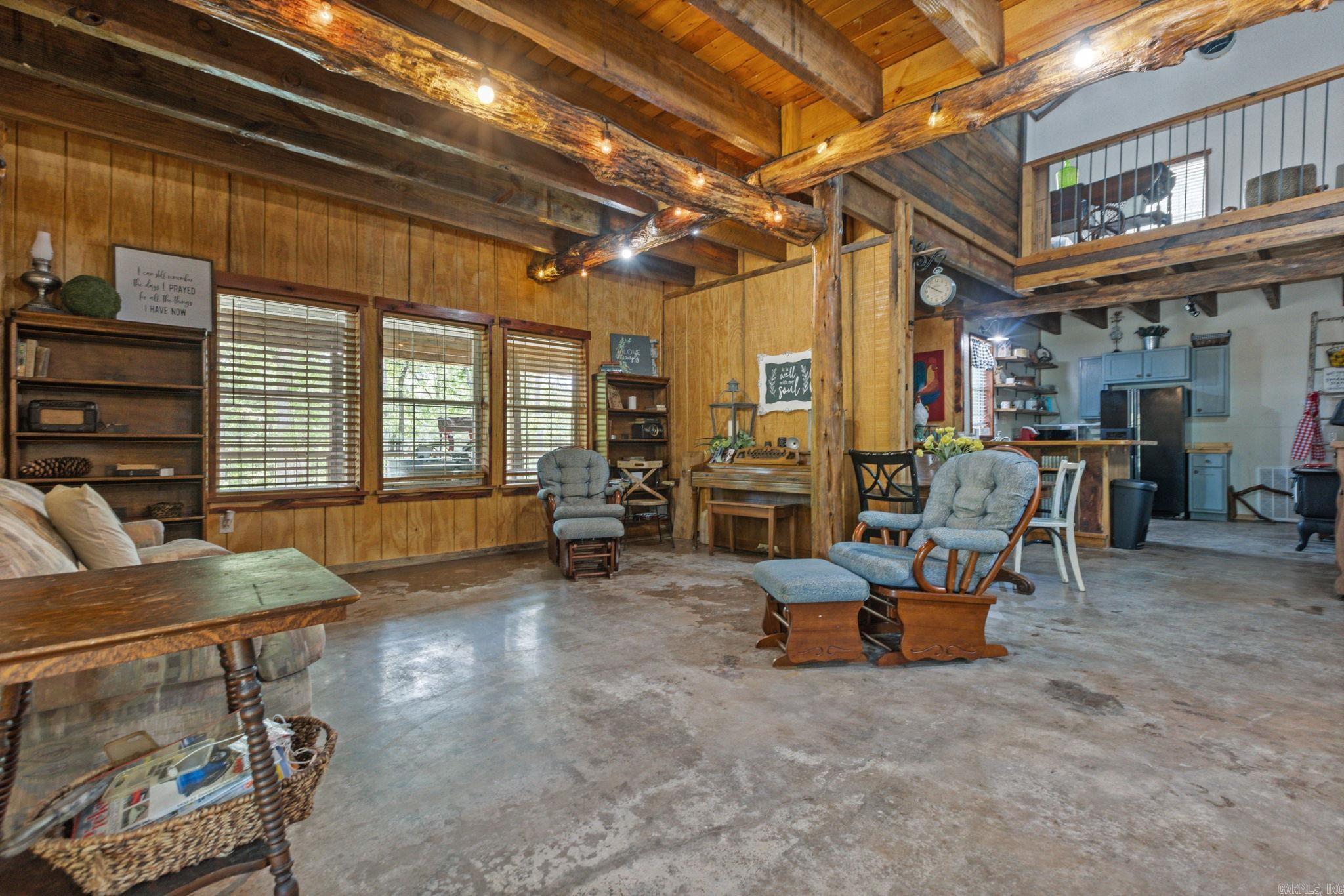 7915  Rolling Manor  Benton, AR