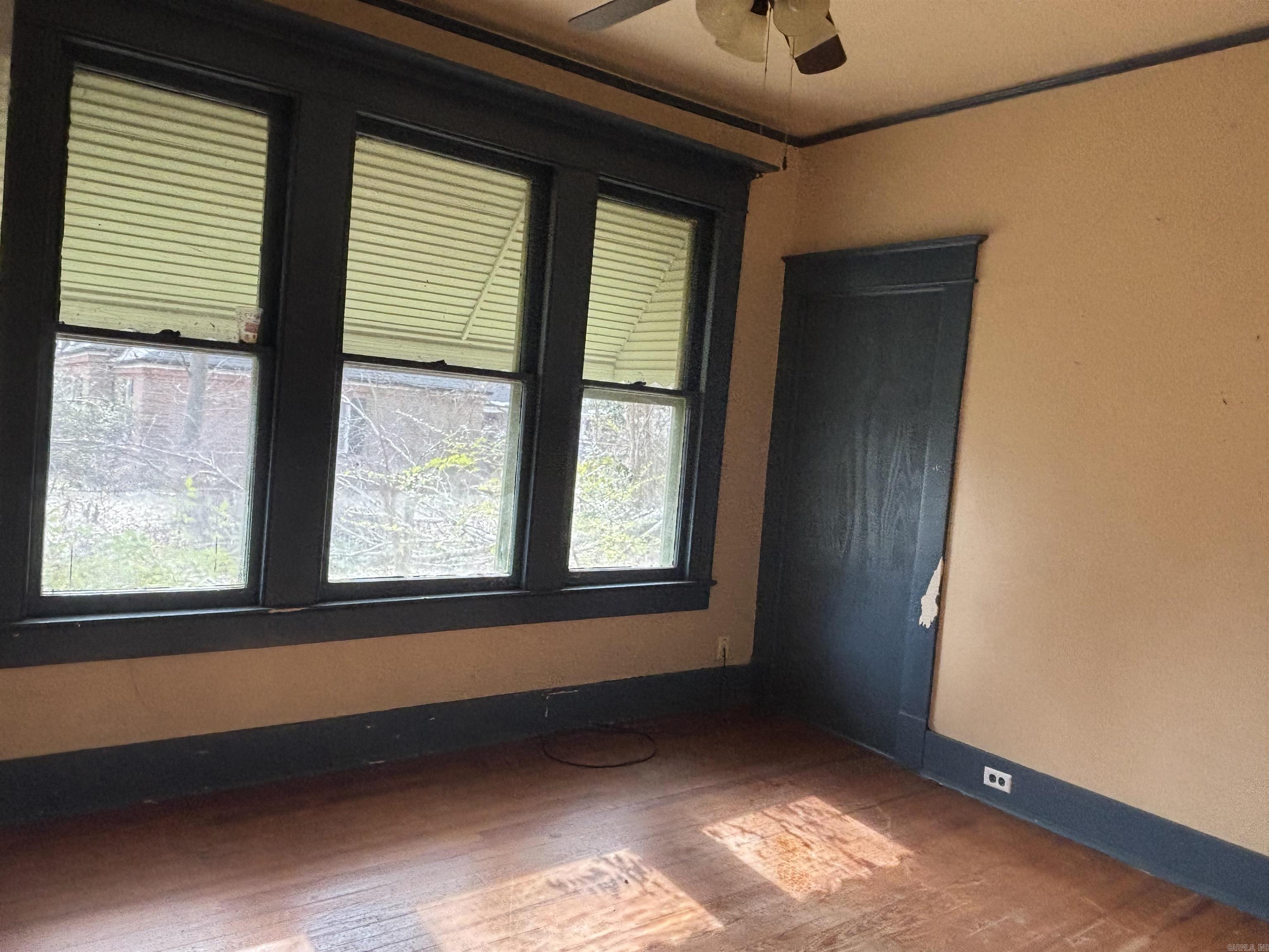 516  Park  Lonoke, AR