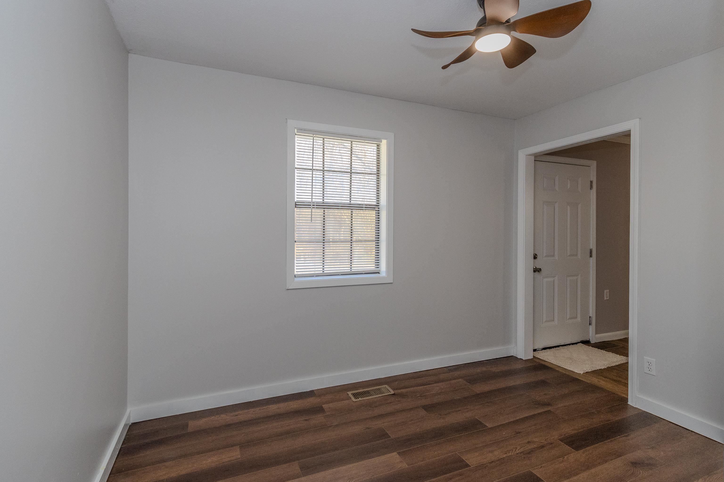 401 N 15TH AVE  Paragould, AR
