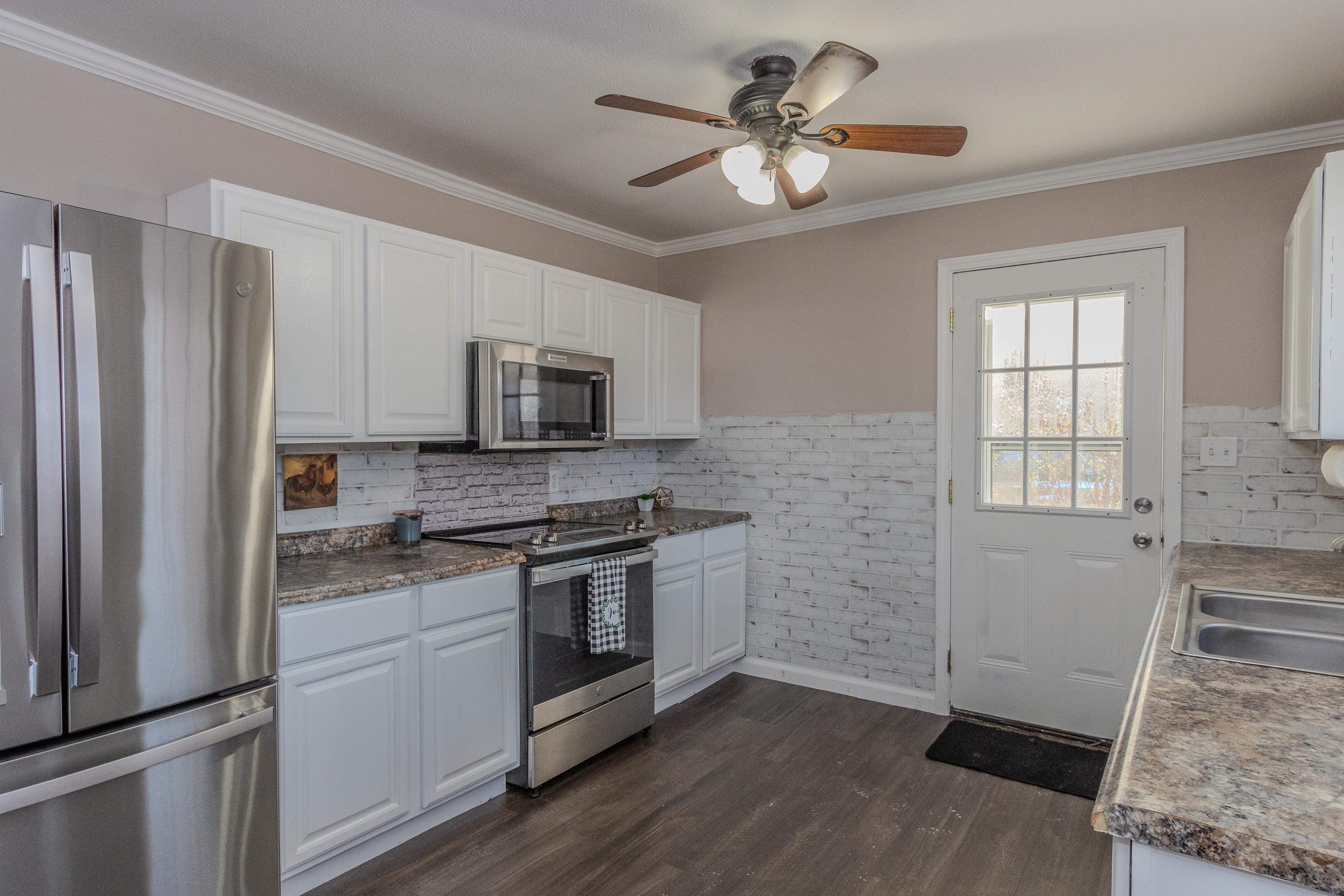 401 N 15TH AVE  Paragould, AR