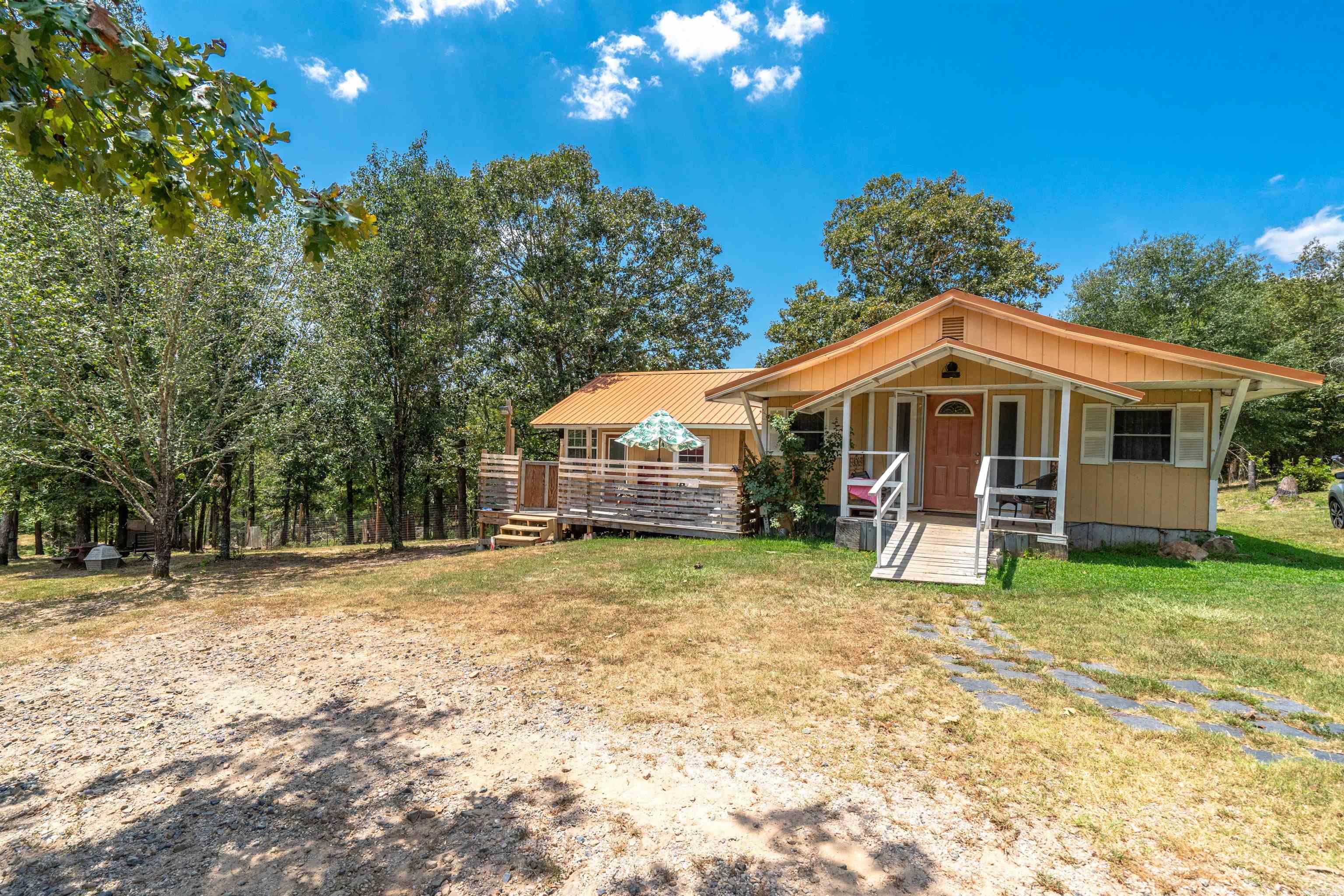 598 & 600  Timberlake  Royal, AR