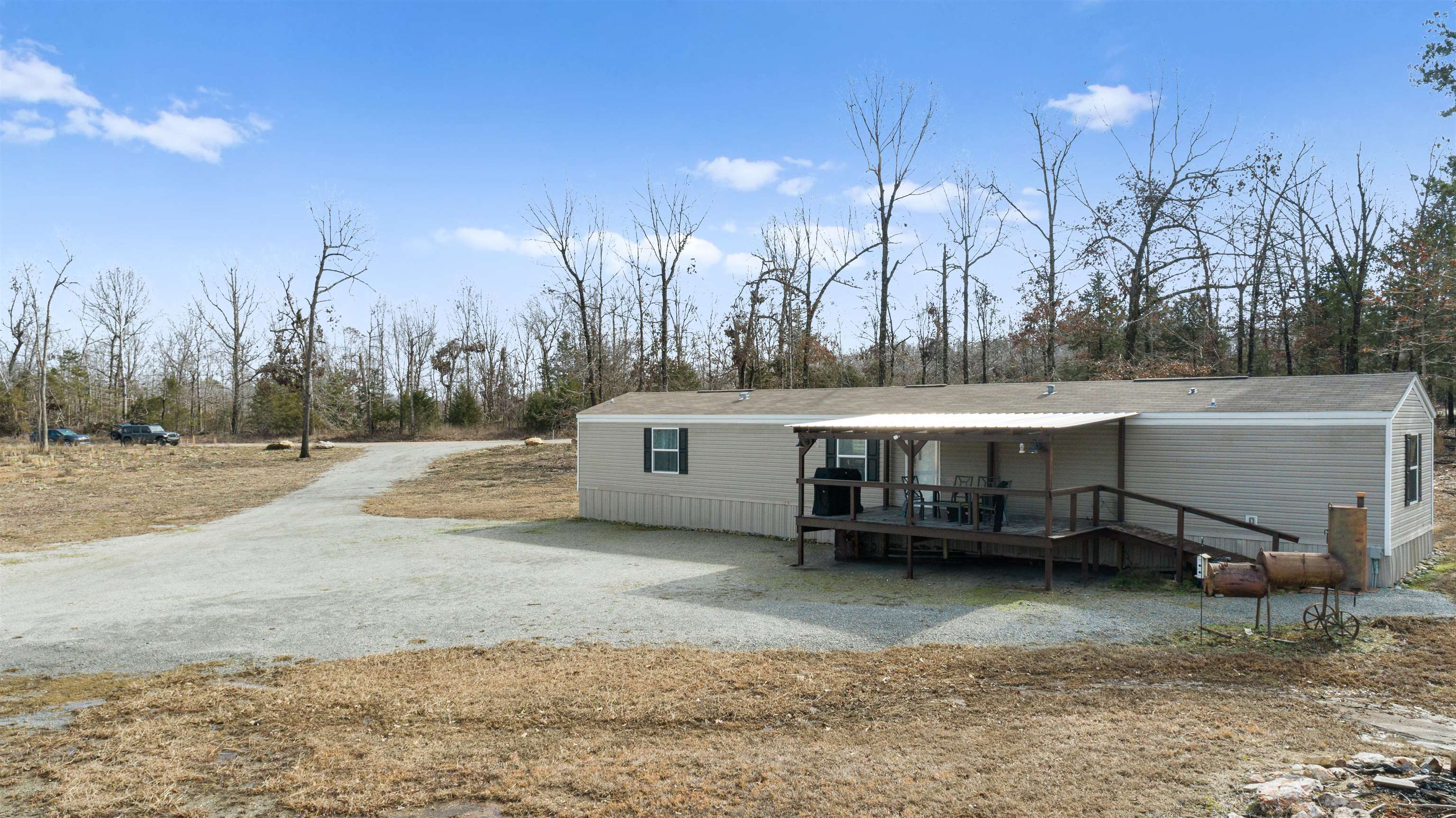 464  CR 153  Elizabeth, AR