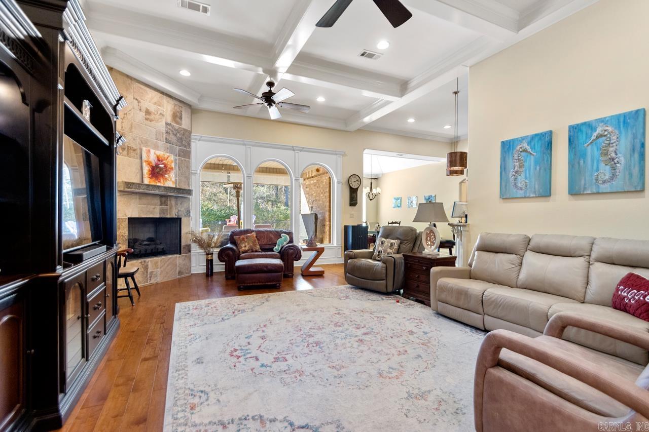 6575  Westminster  Benton, AR