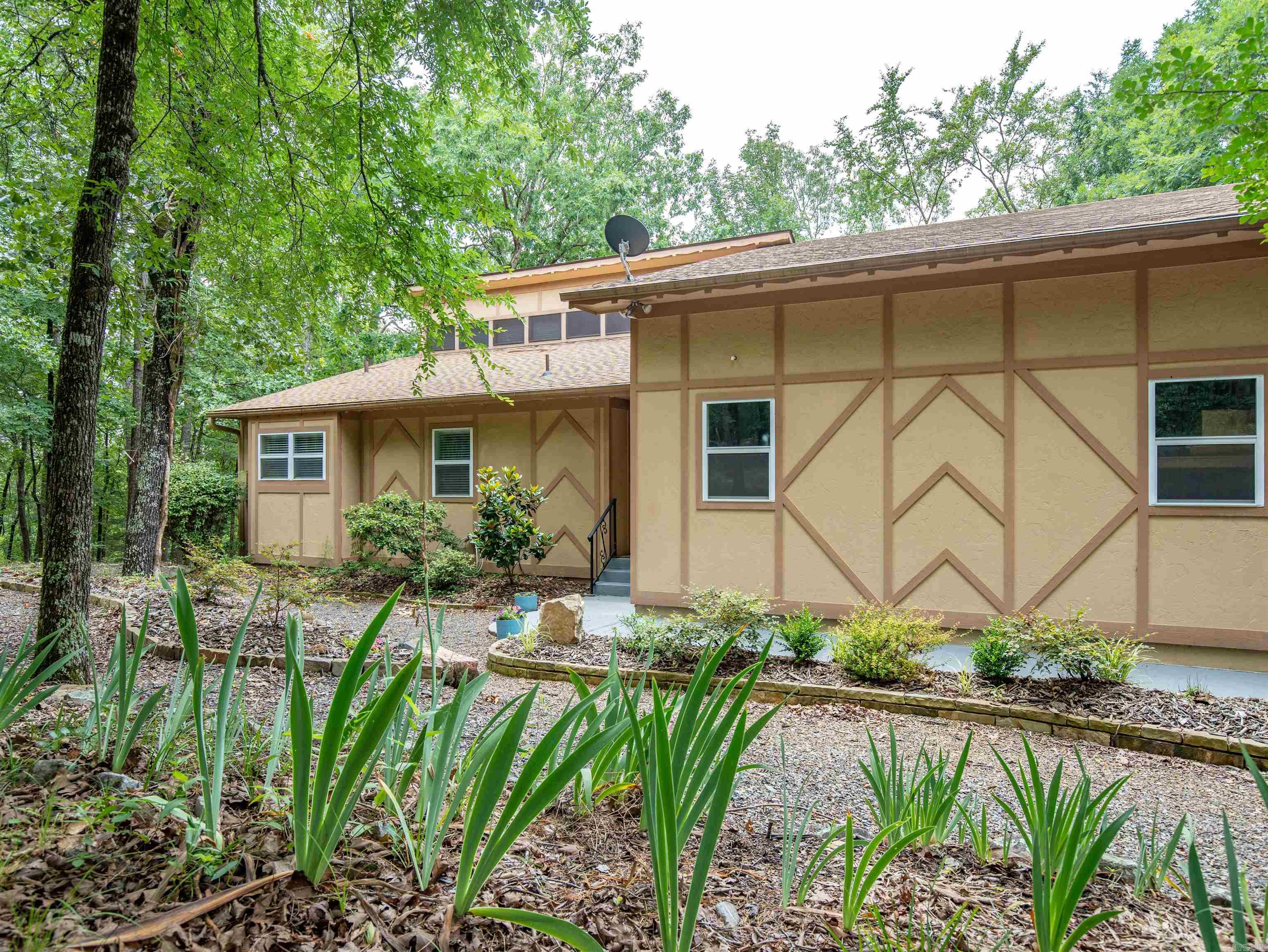 28 Fonsagrada Way  Hot Springs Village, AR