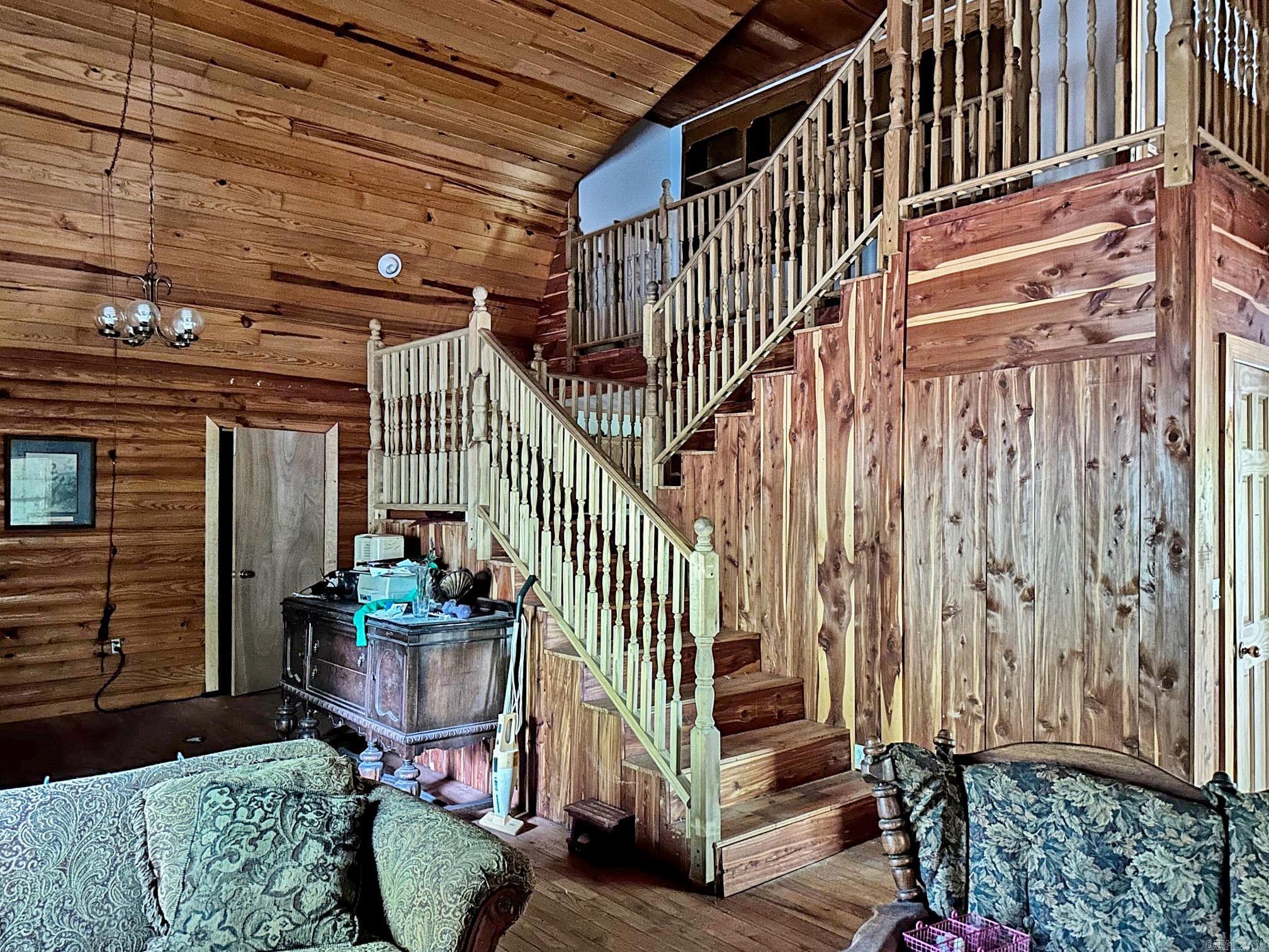 650 GOLDEN Trail Malvern, AR 72104