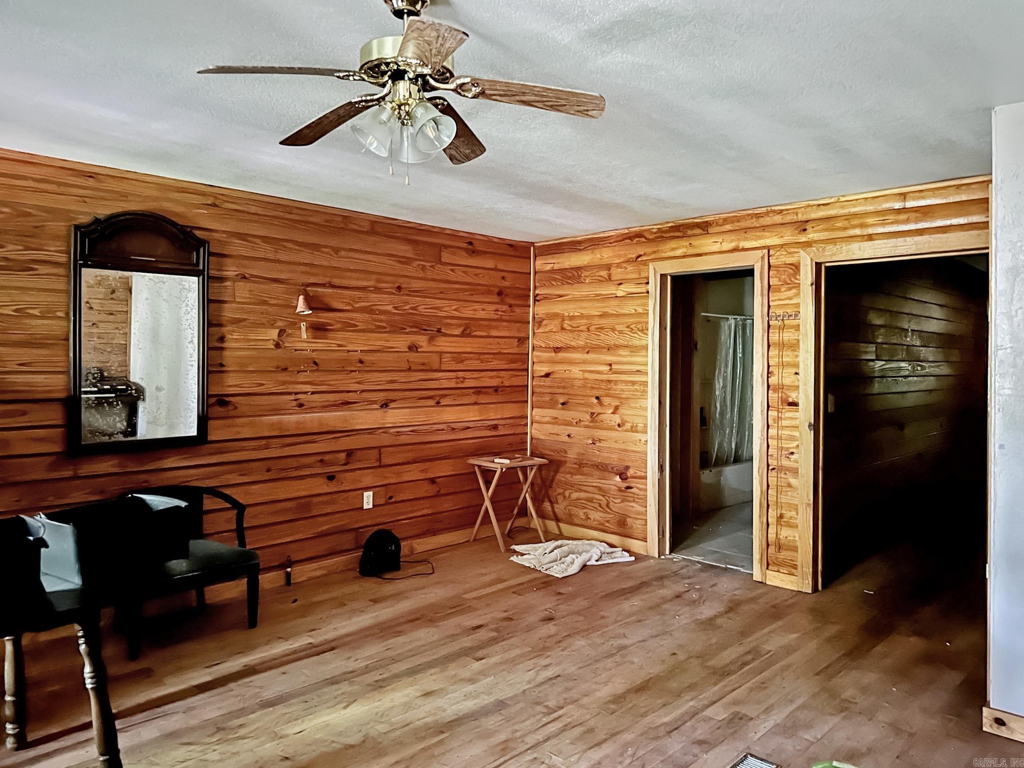 650 GOLDEN Trail Malvern, AR 72104
