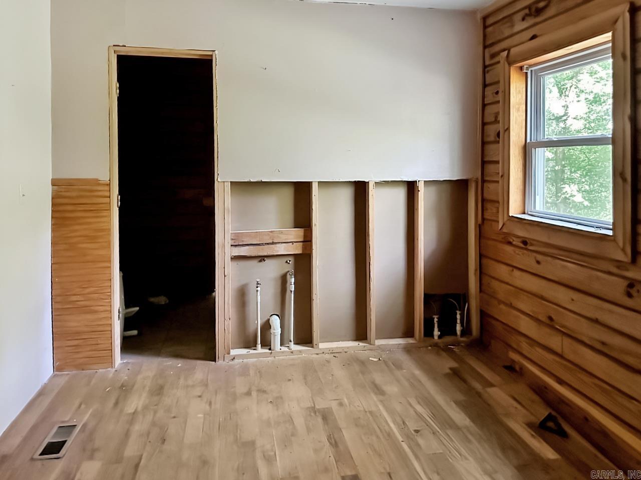 650 GOLDEN Trail Malvern, AR 72104