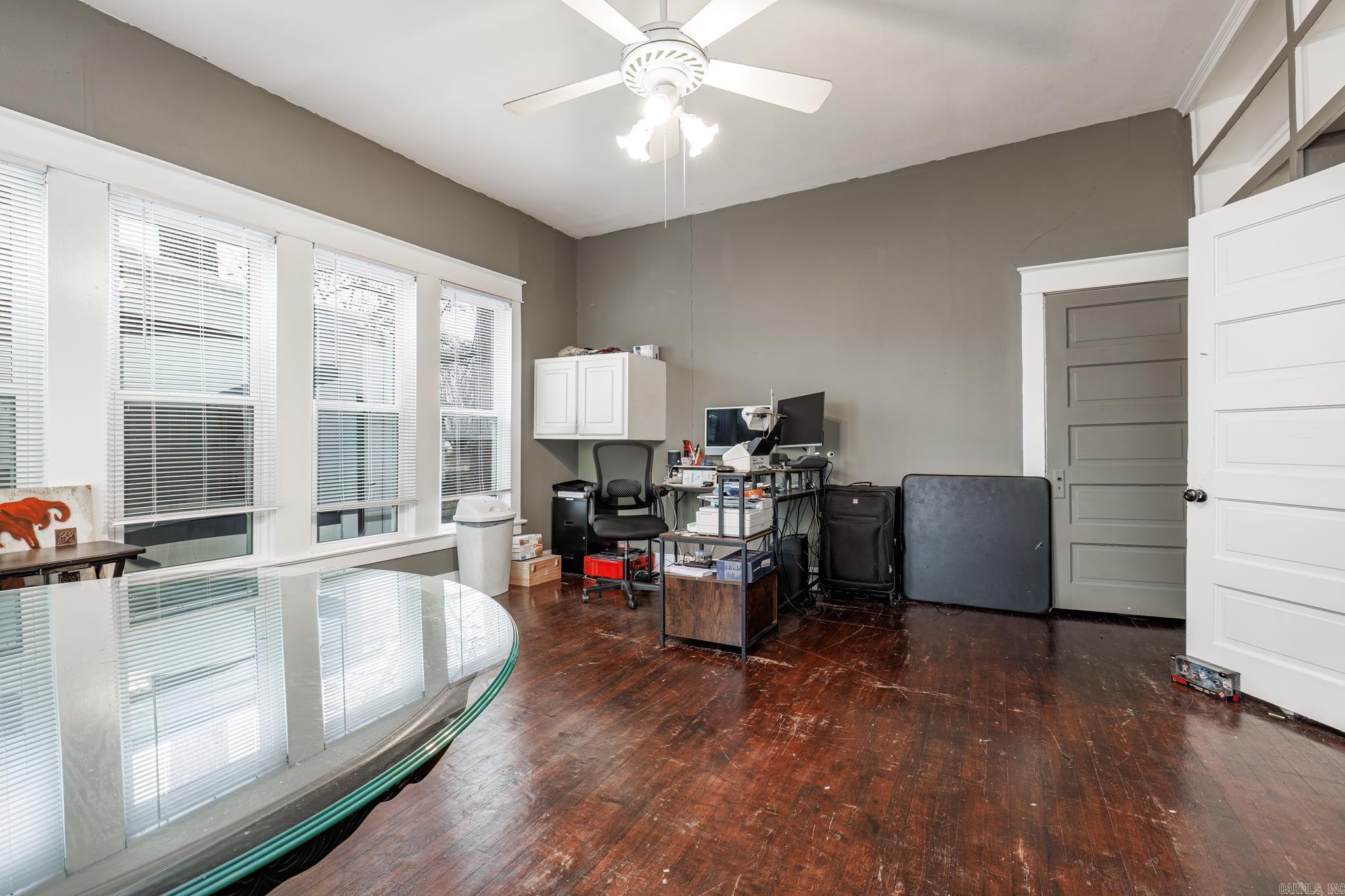 224 E 5Th St  Prescott, AR