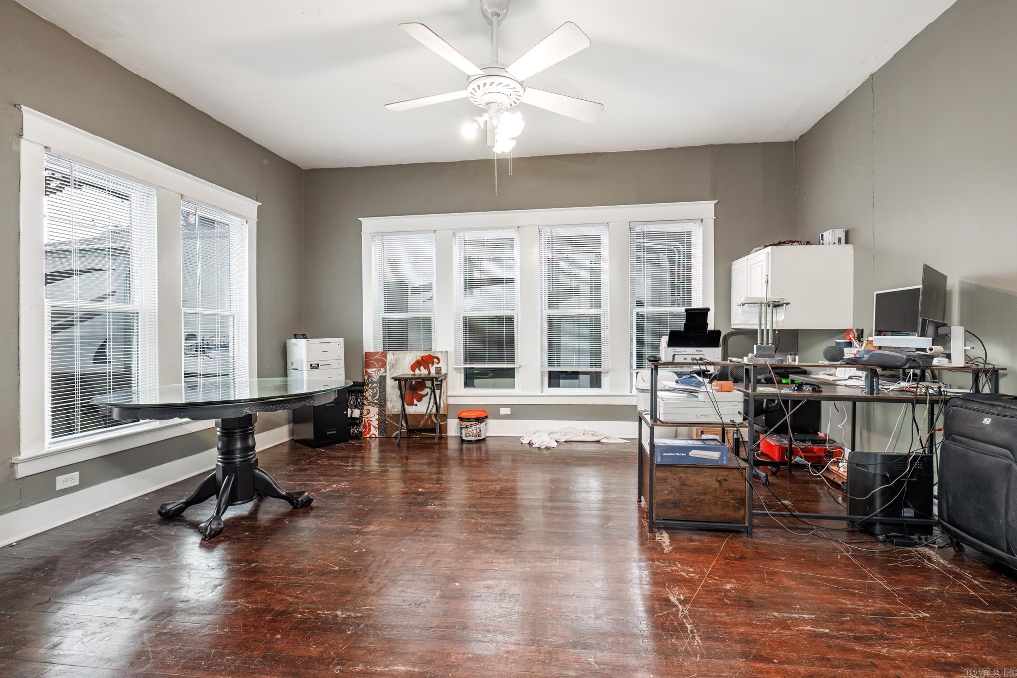 224 E 5Th St  Prescott, AR