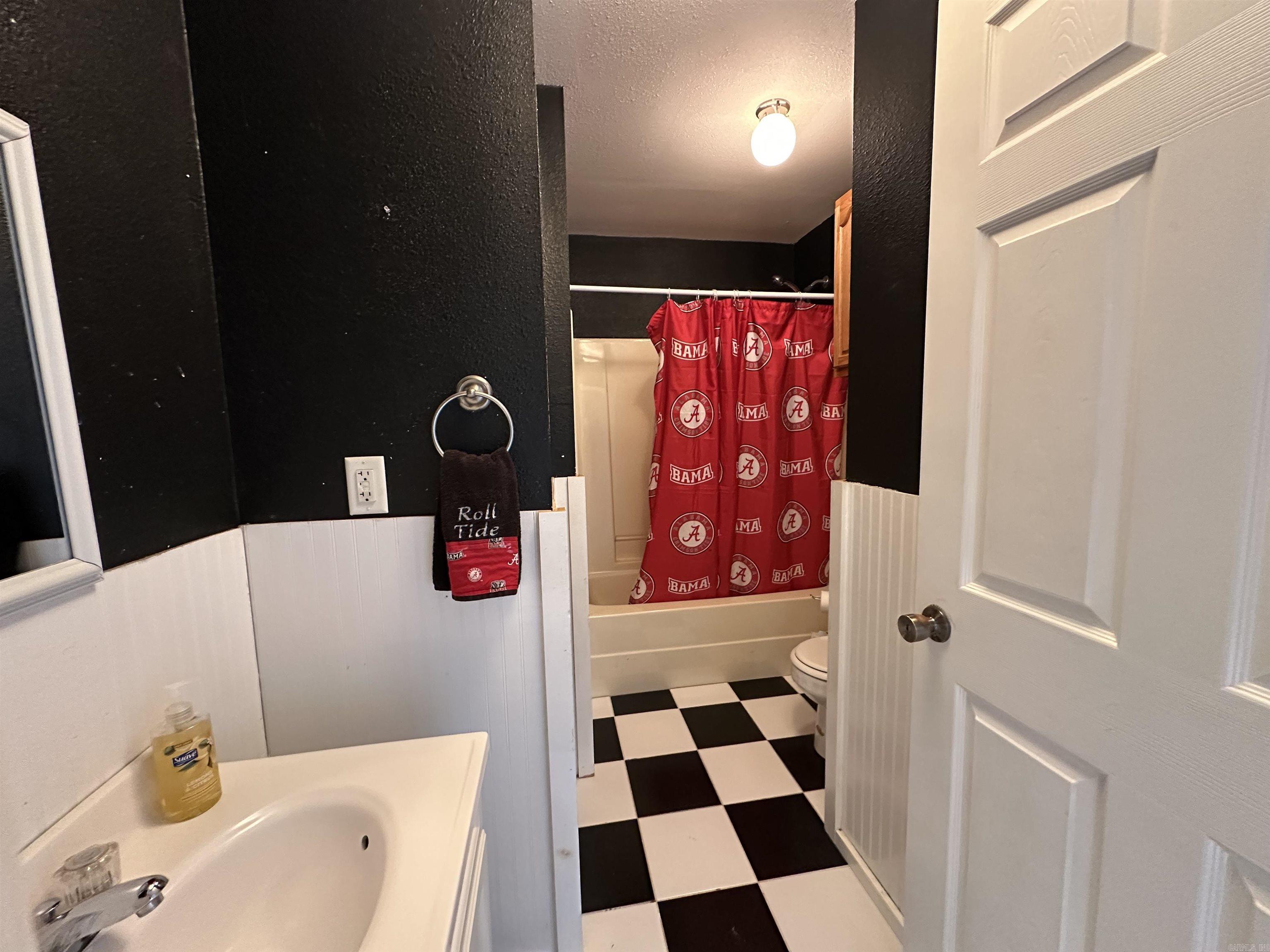 50  Taylor  Quitman, AR