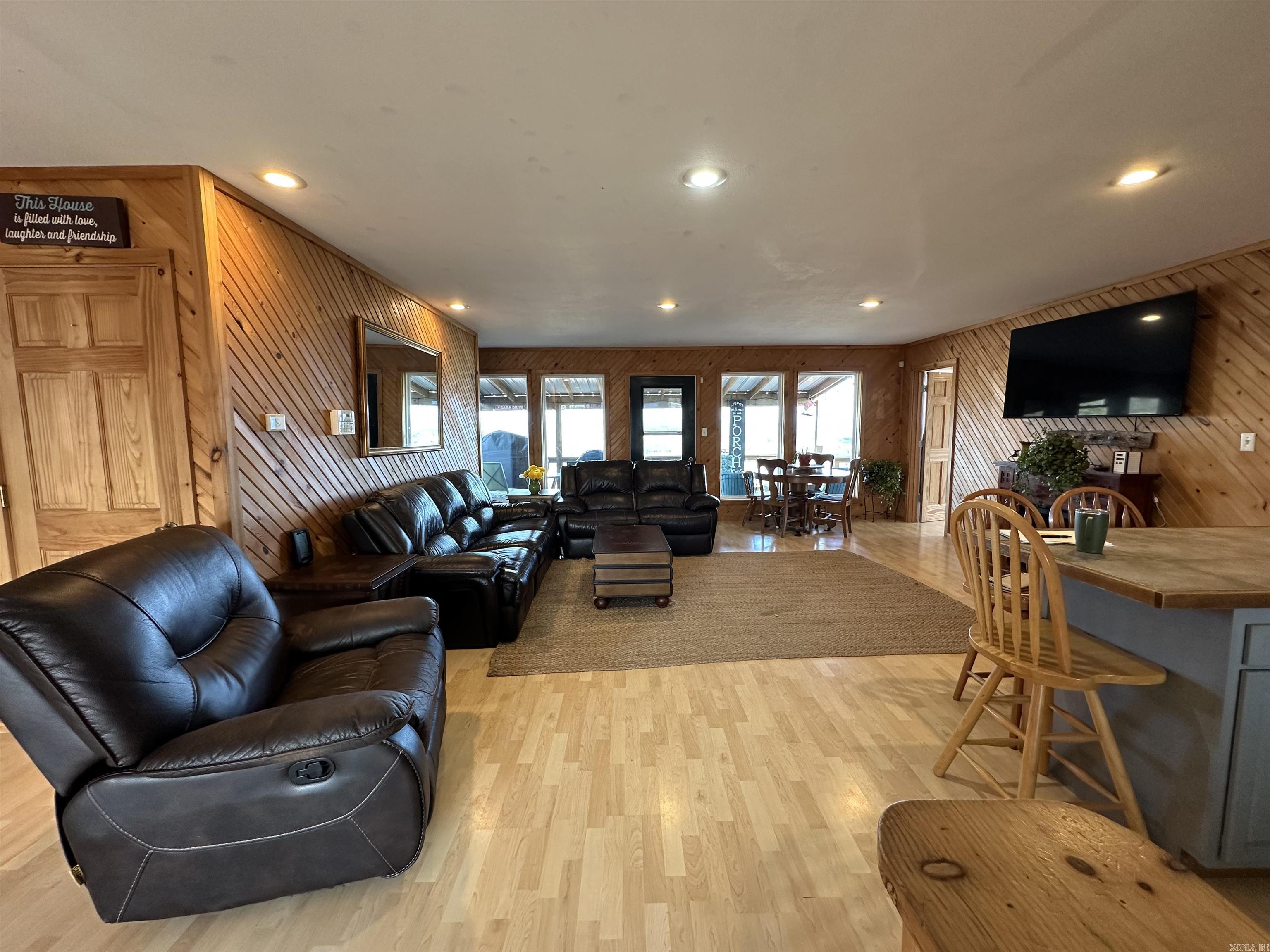 50  Taylor  Quitman, AR
