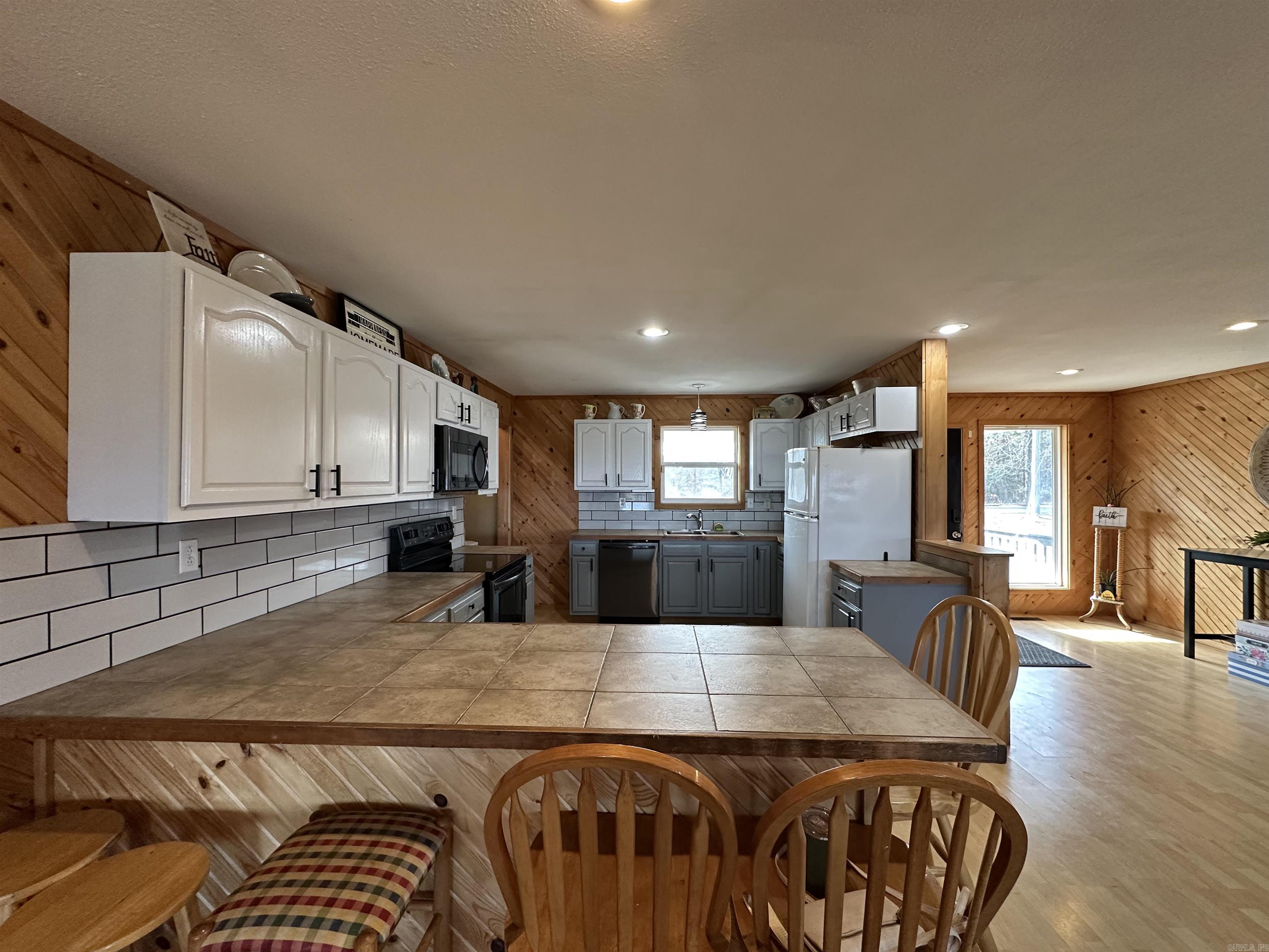 50  Taylor  Quitman, AR