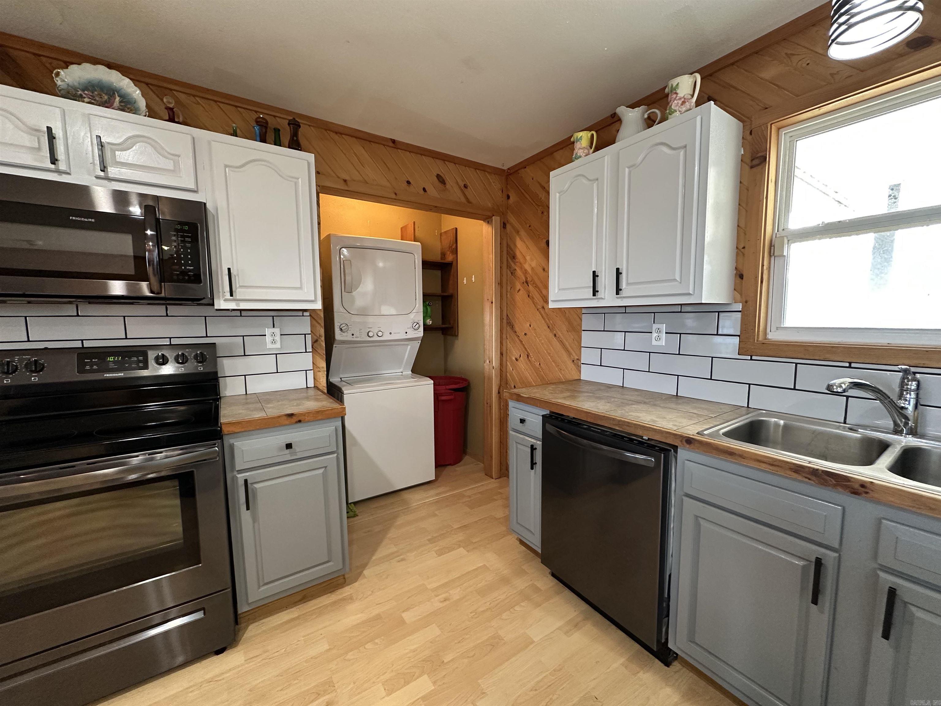 50  Taylor  Quitman, AR