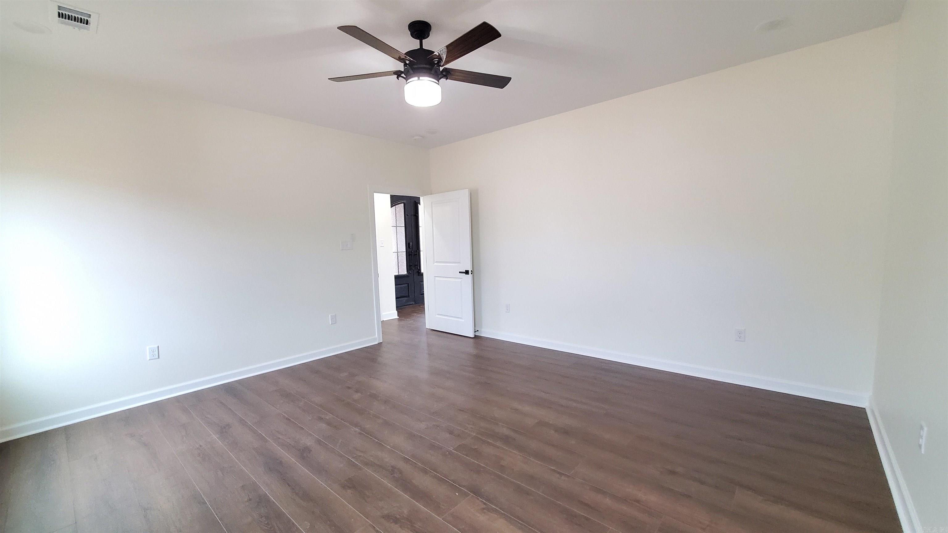 28  Calvados  Cabot, AR