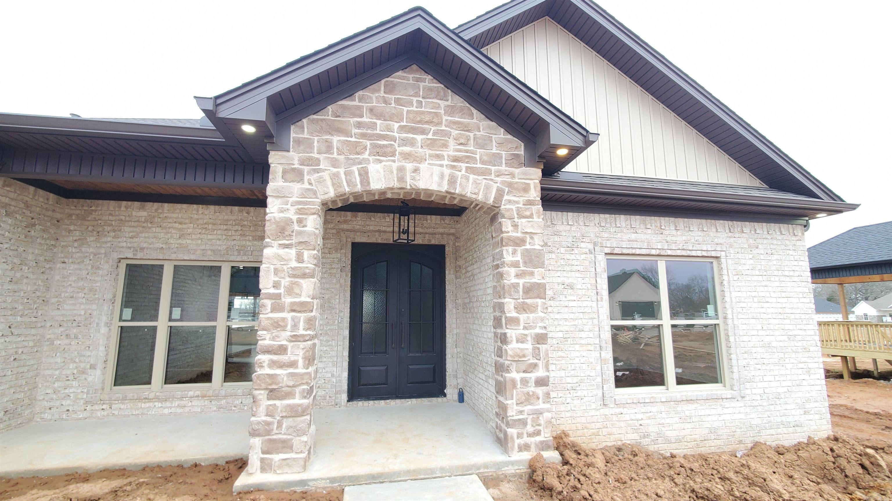 28  Calvados  Cabot, AR