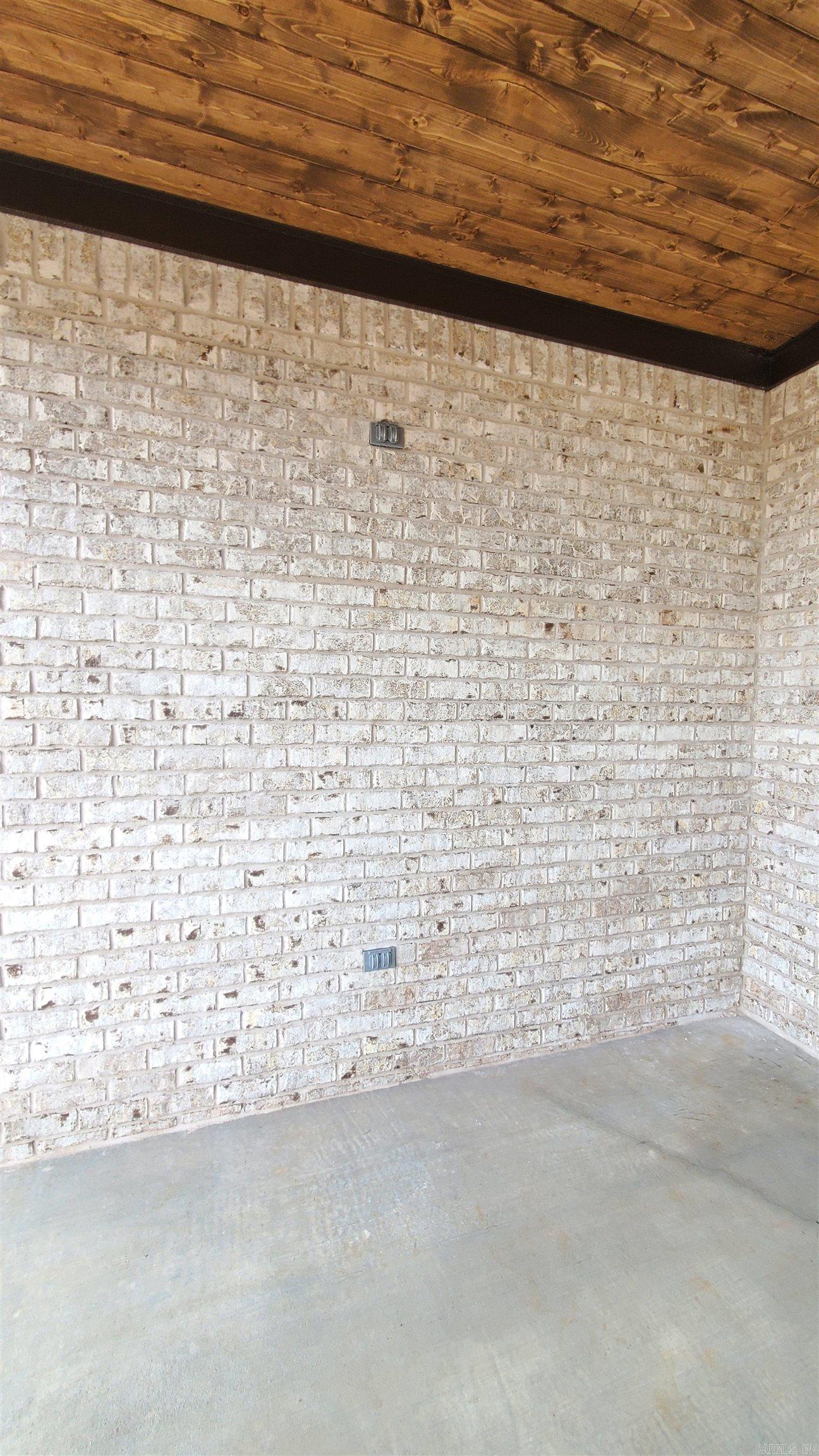 28  Calvados  Cabot, AR