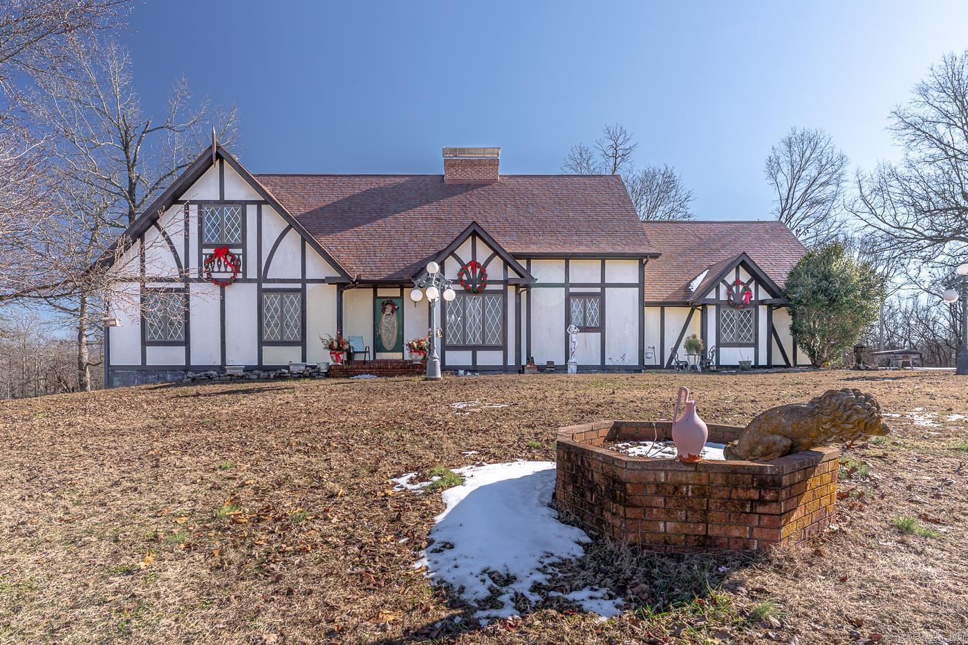 938 N Fairview  Mammoth Spring, AR