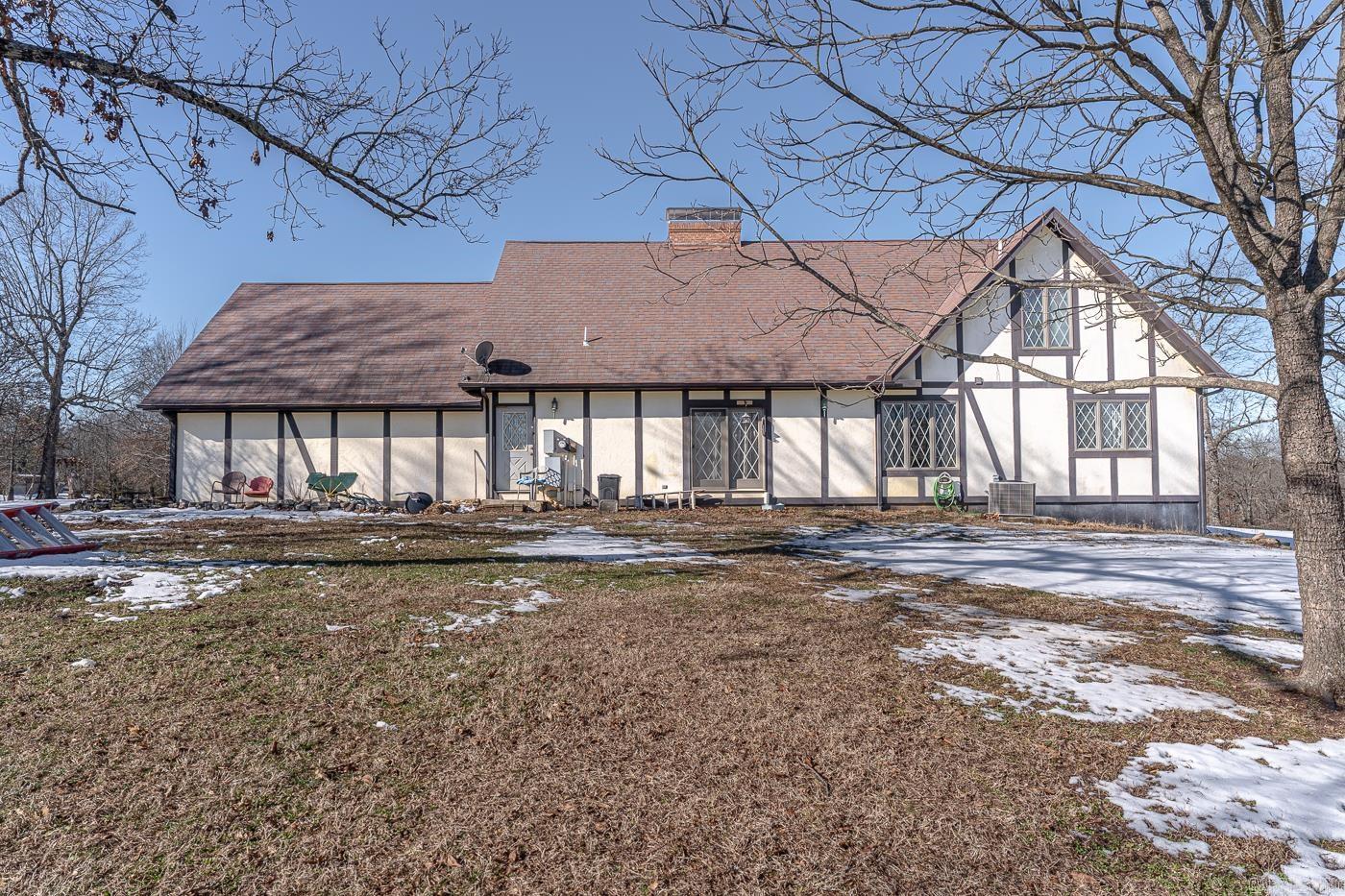 938 N Fairview  Mammoth Spring, AR