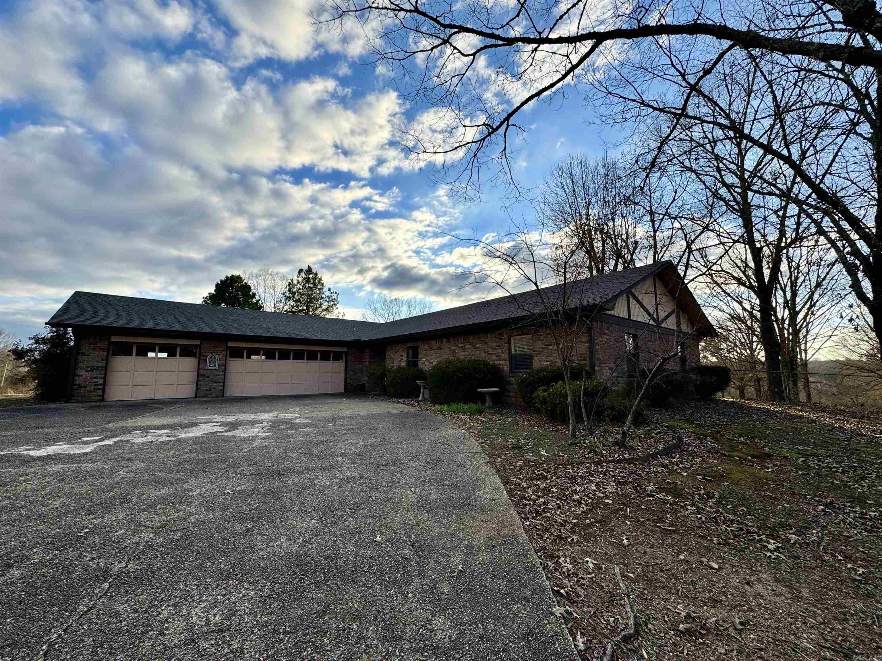 324  Farquharson  Pearcy, AR