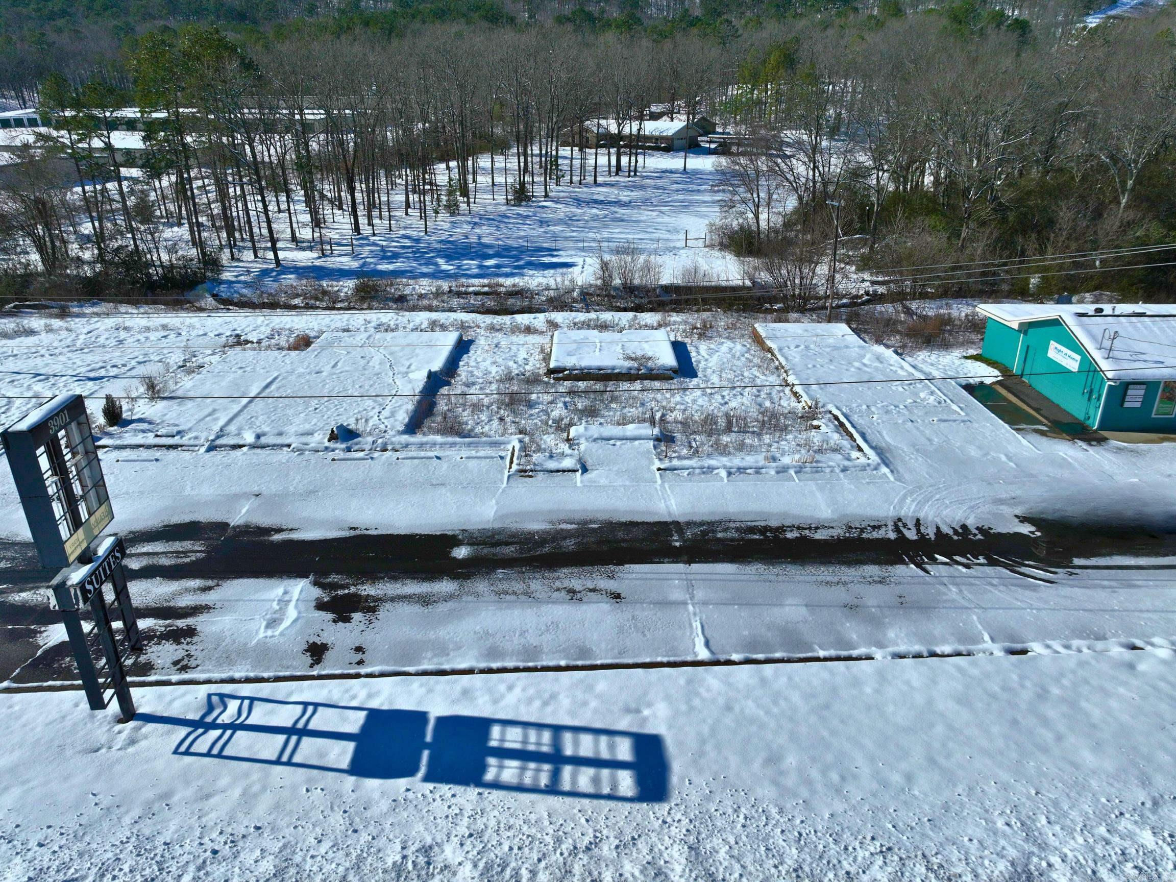 3900 N Highway 7  Hot Springs Village, AR
