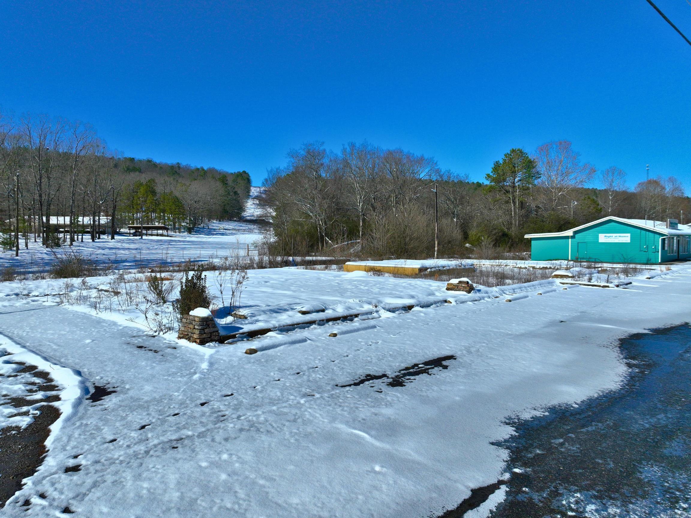 3900 N Highway 7  Hot Springs Village, AR