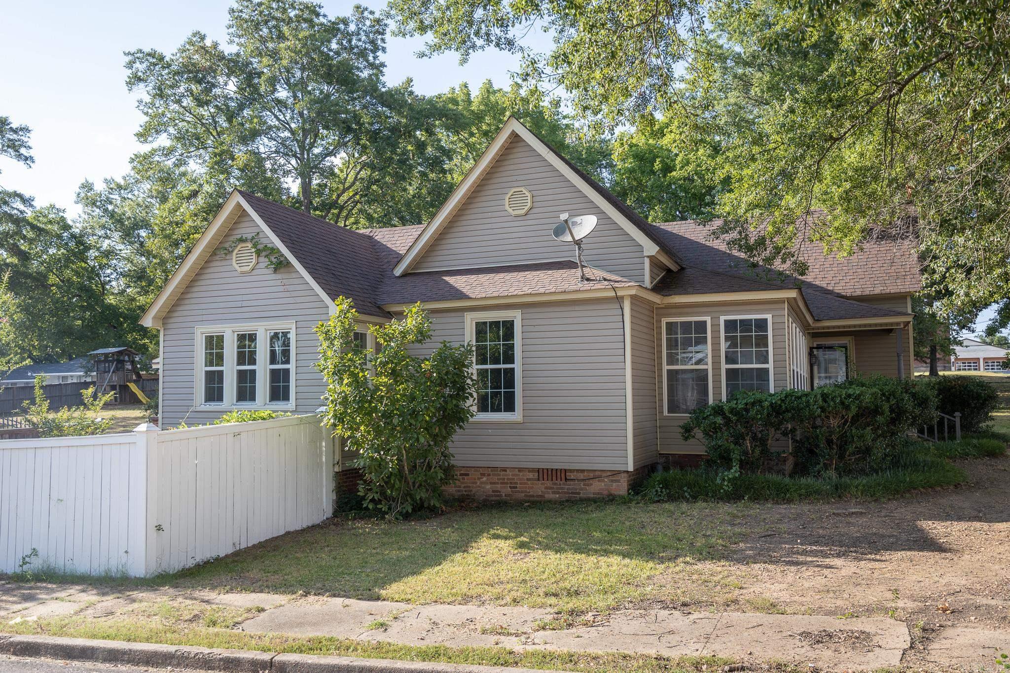 501 N Church St  Monticello, AR