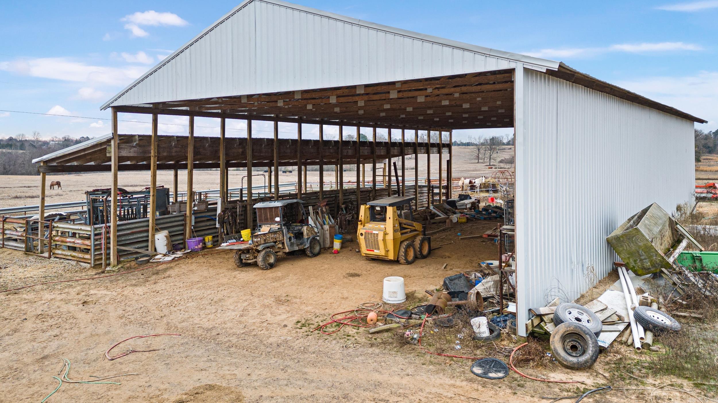 1615  Cr 3360  Clarksville, AR