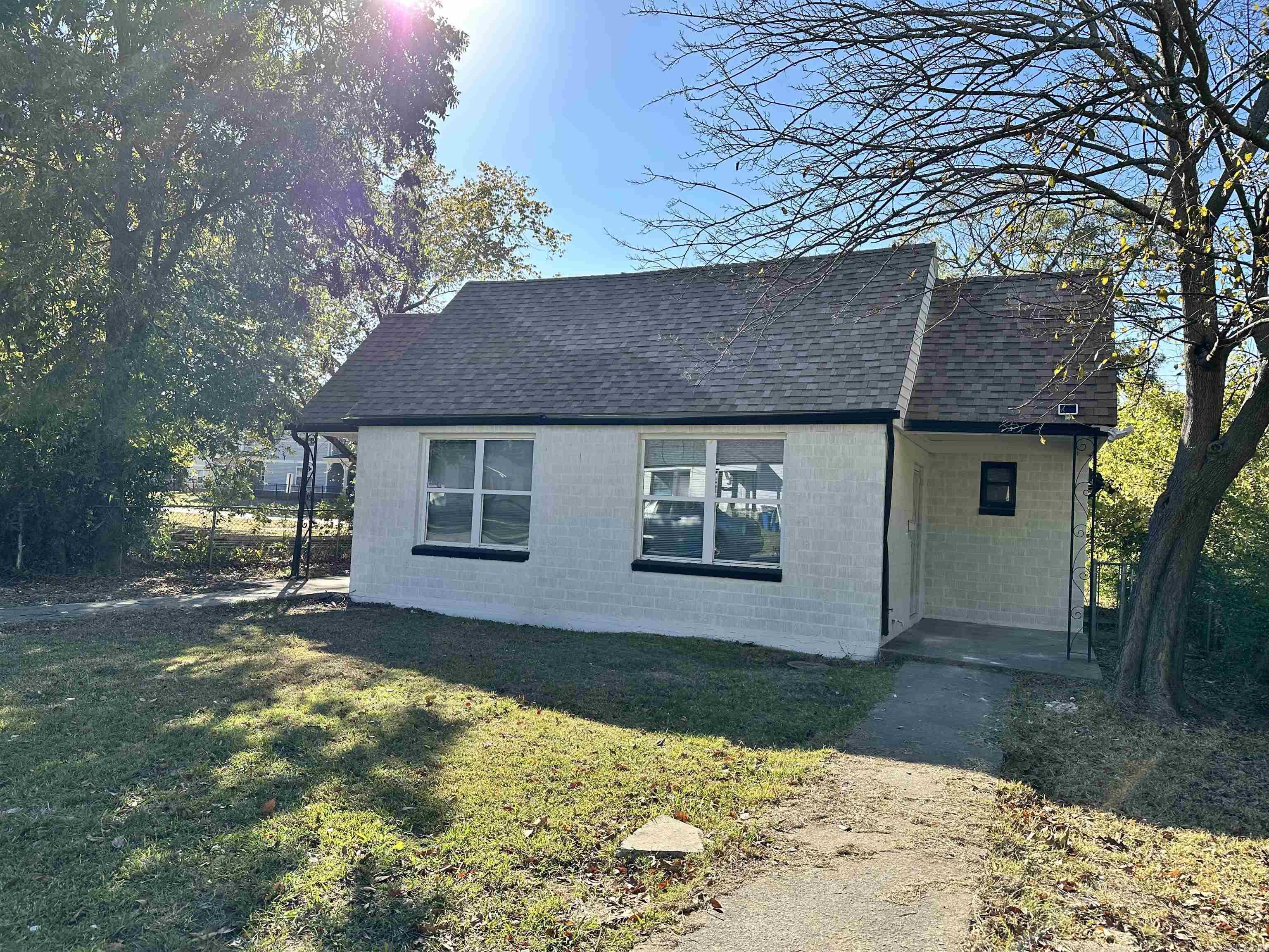 123  College Park  North Little Rock, AR