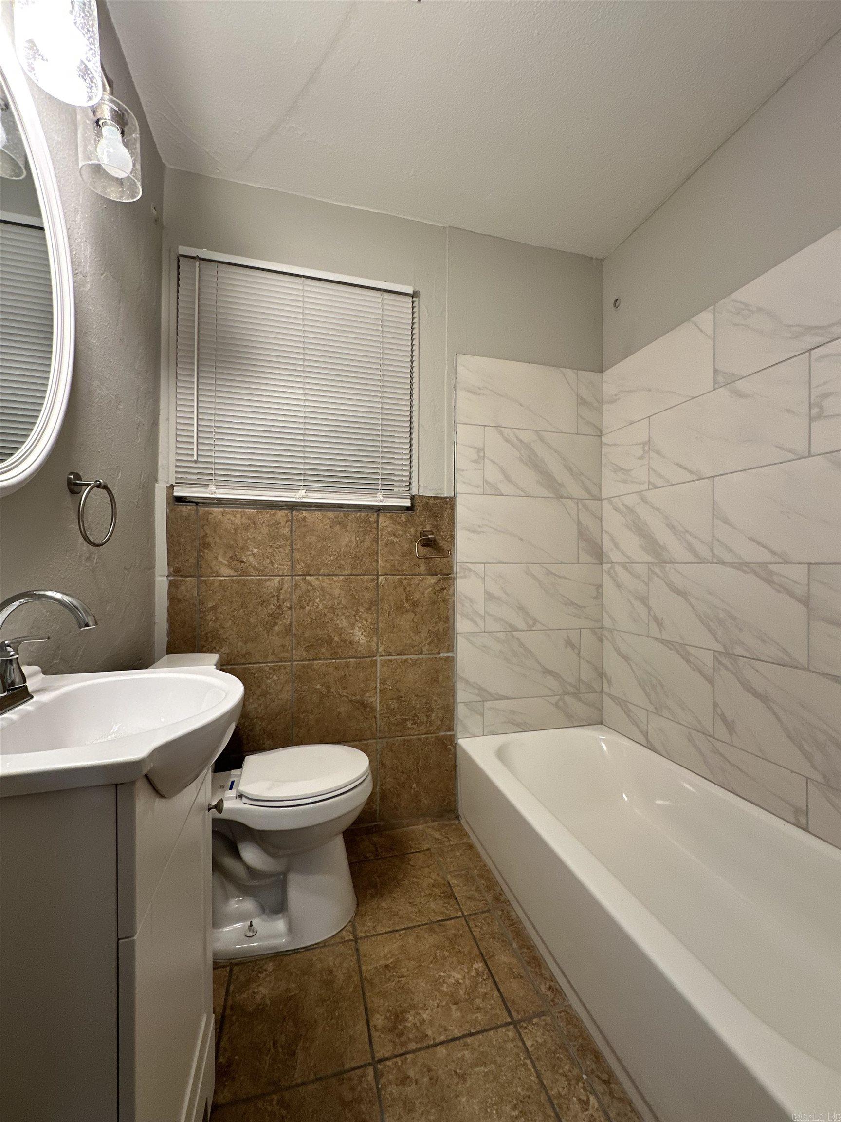 123  College Park  North Little Rock, AR