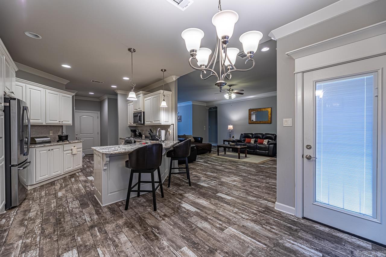 17200  Crooked Oak  North Little Rock, AR