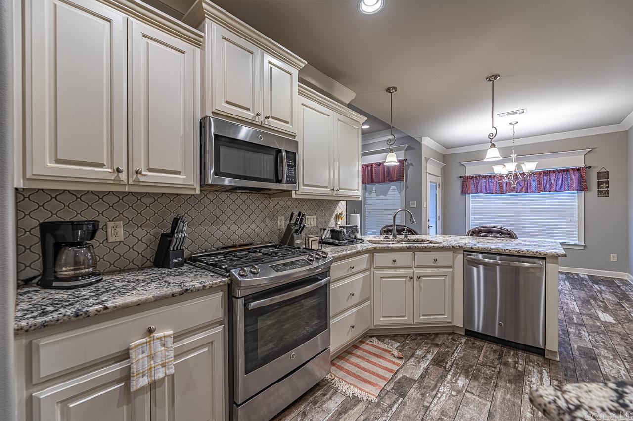 17200  Crooked Oak  North Little Rock, AR