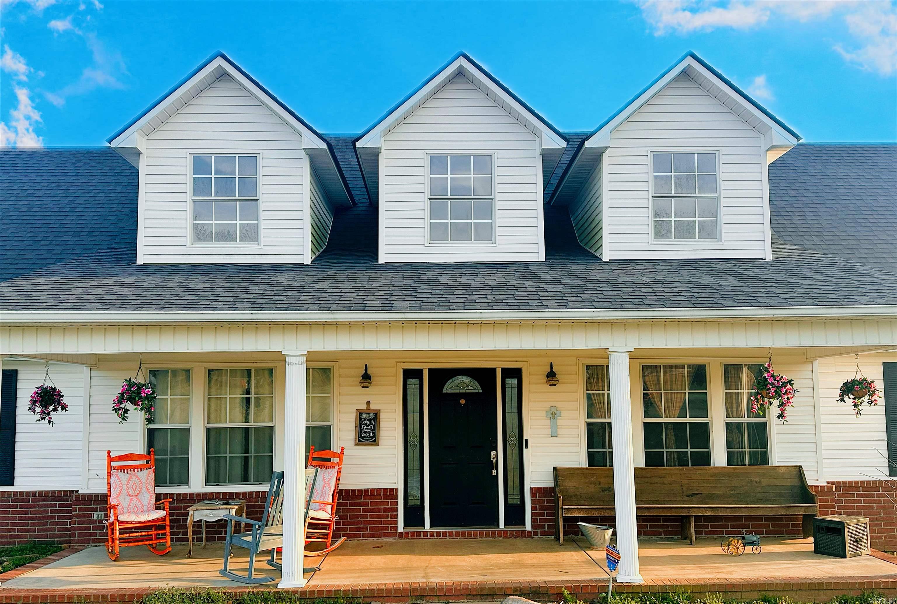 17  Barney Road  Enola, AR