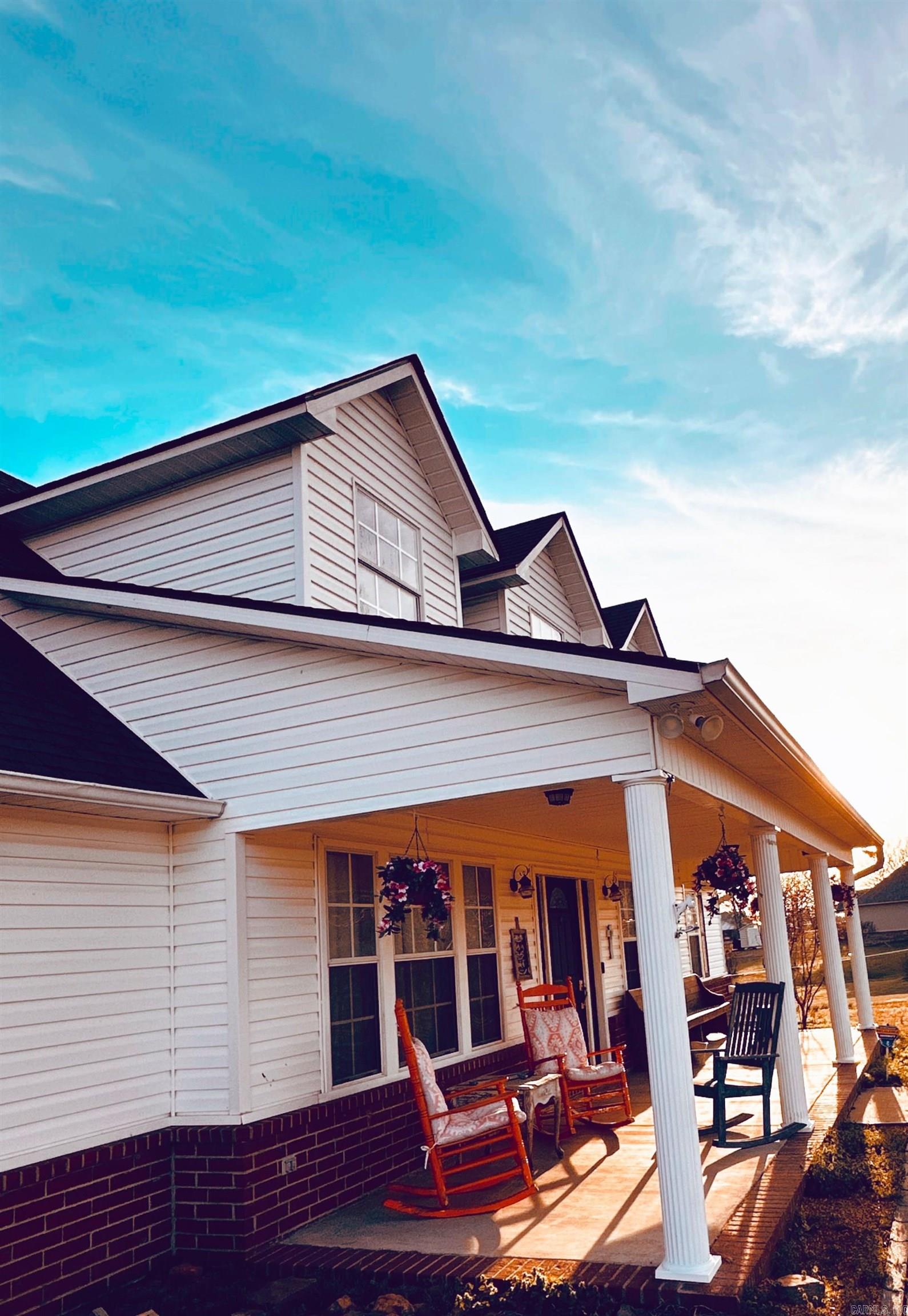 17  Barney Road  Enola, AR