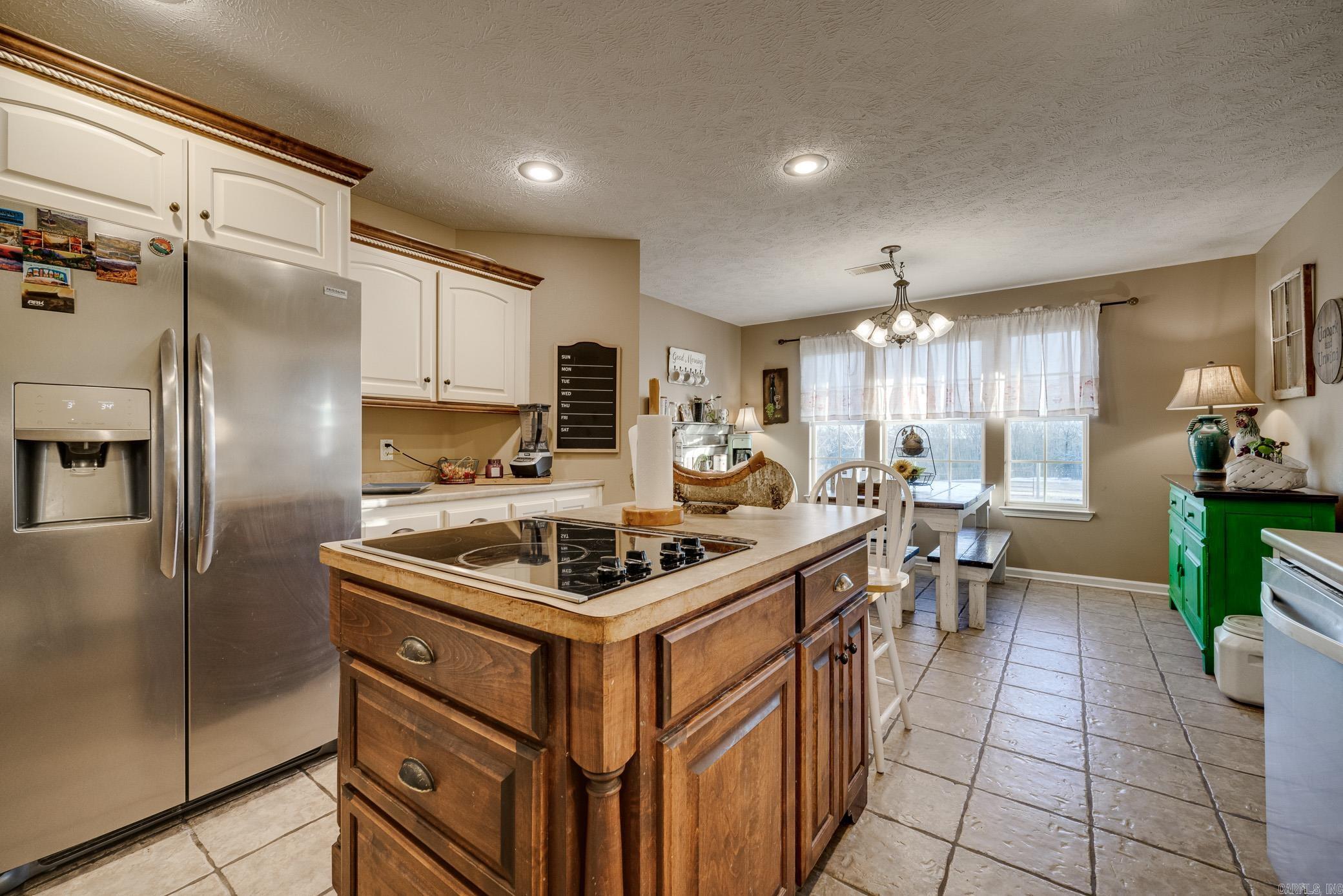 17  Barney Road  Enola, AR