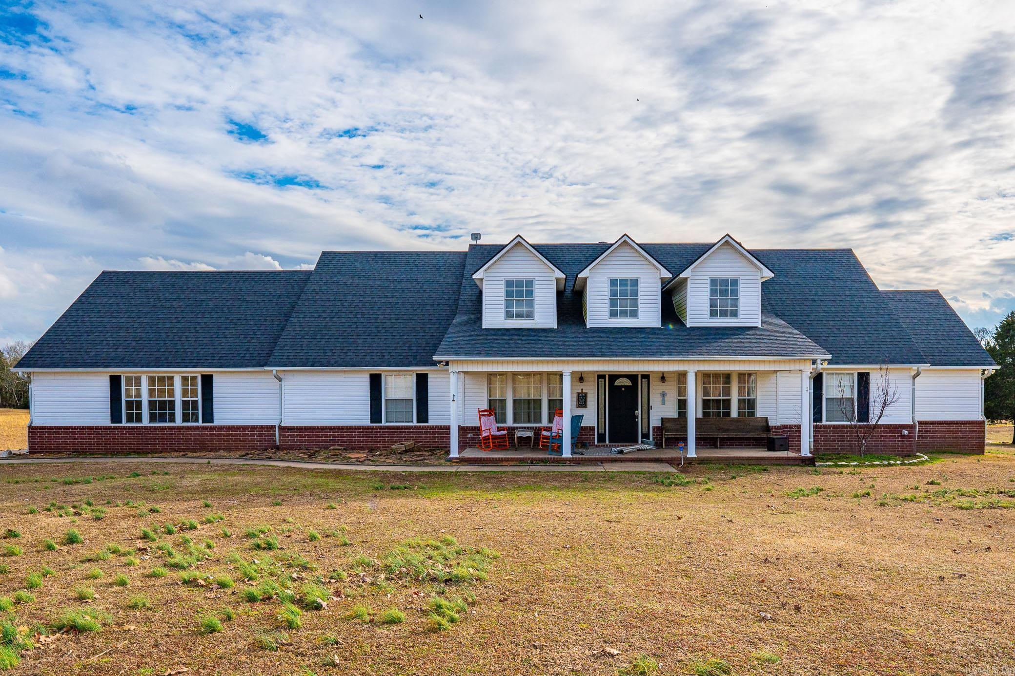 17  Barney Road  Enola, AR