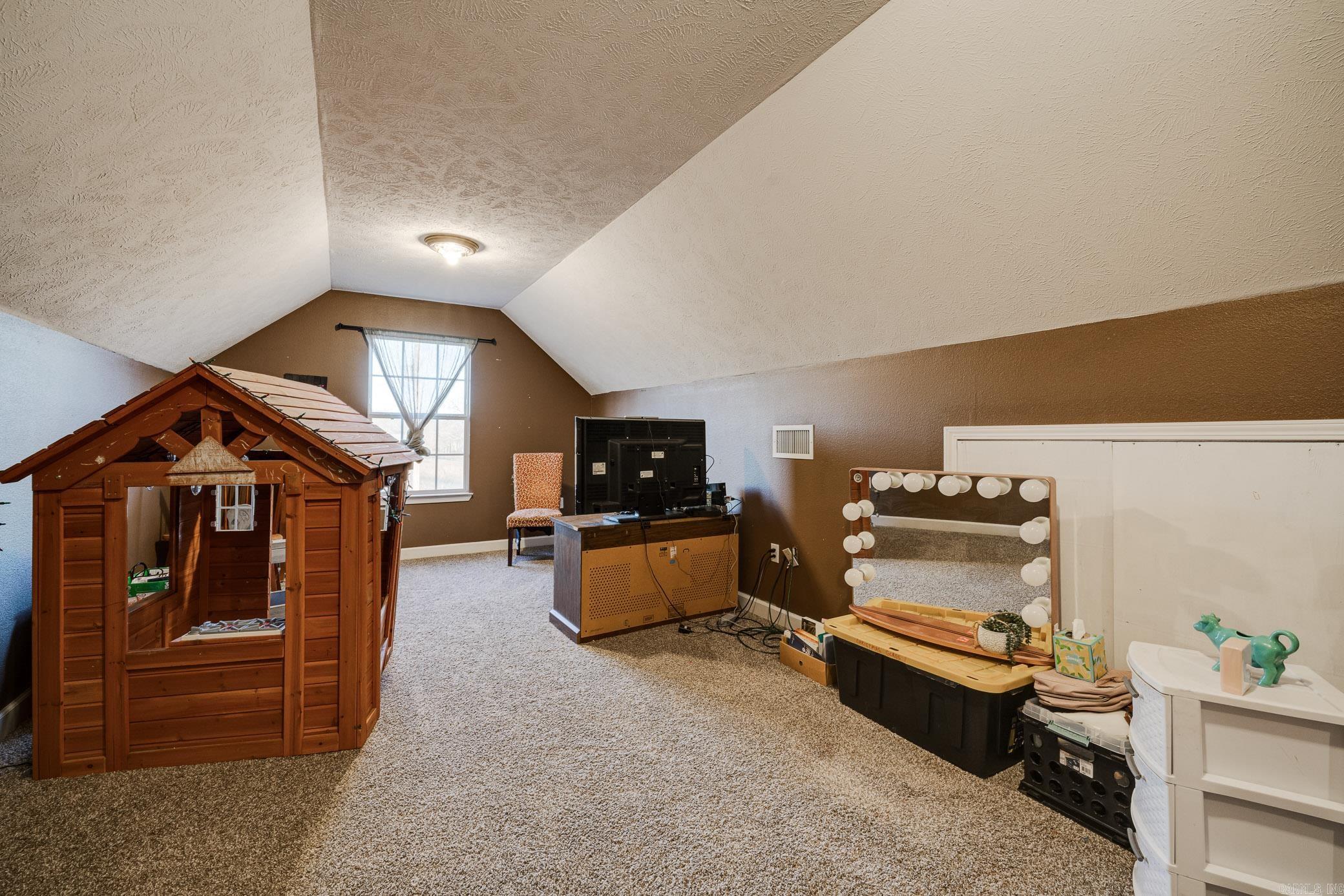 17  Barney Road  Enola, AR