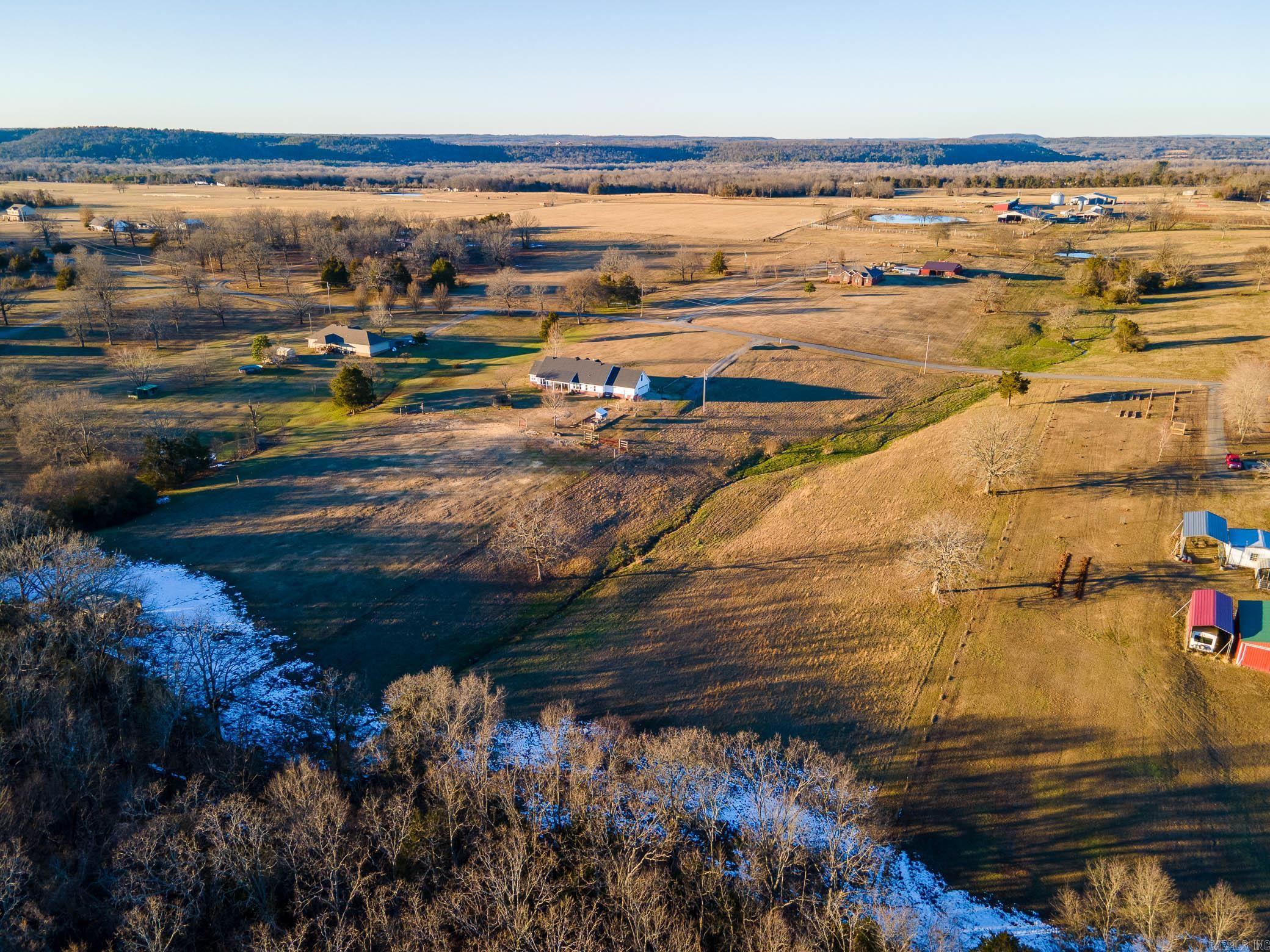 17  Barney Road  Enola, AR
