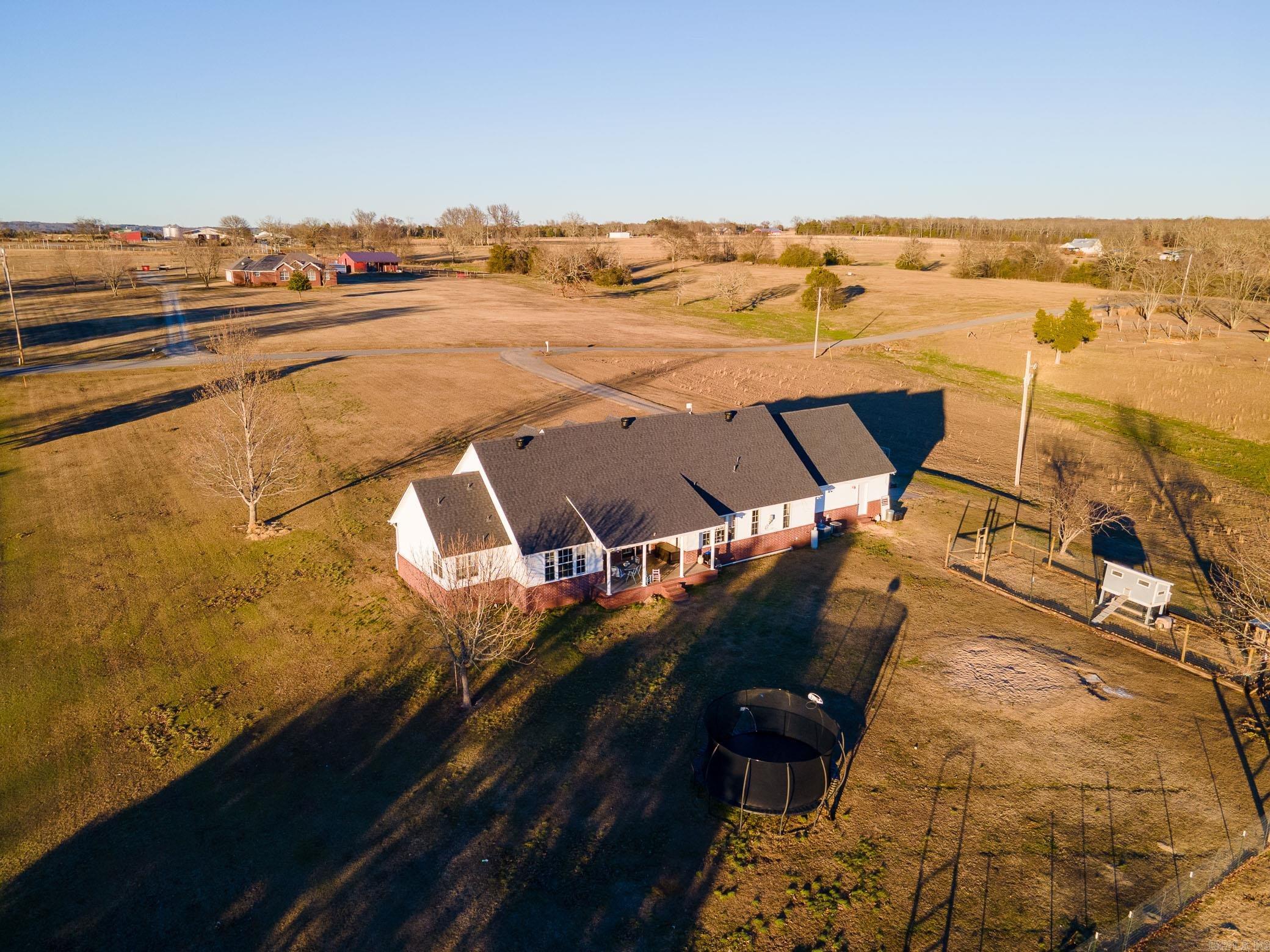 17  Barney Road  Enola, AR