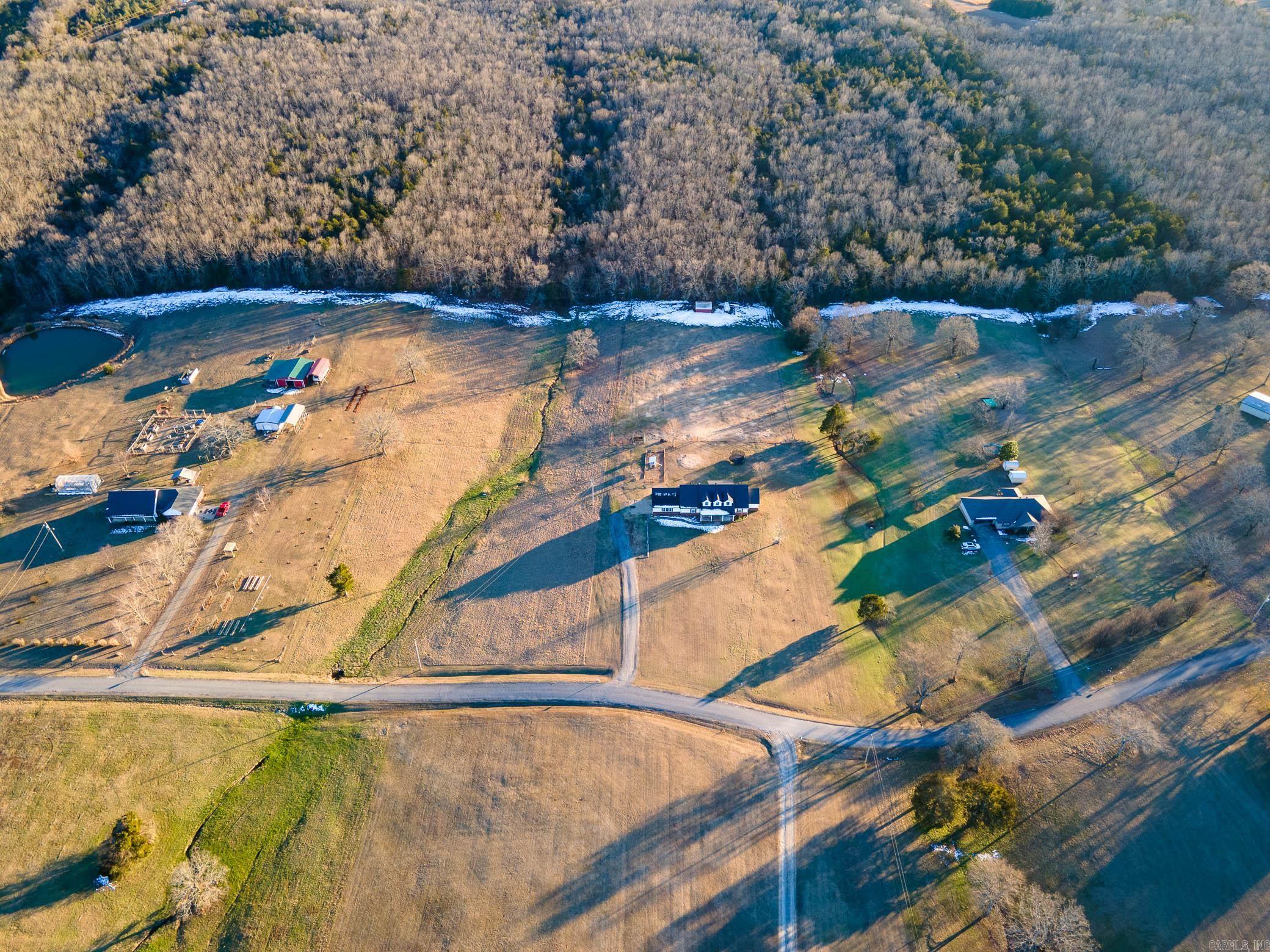 17  Barney Road  Enola, AR