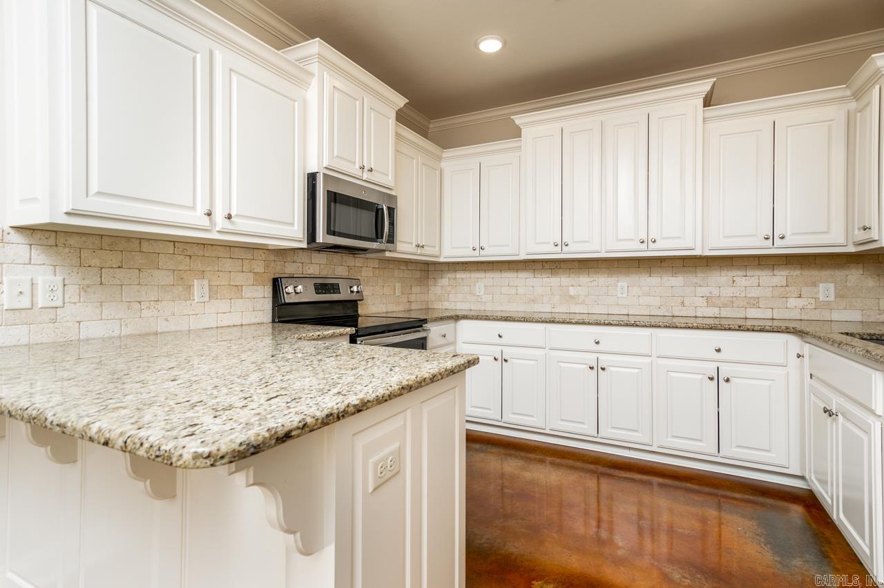 1730  SYLAR  Conway, AR