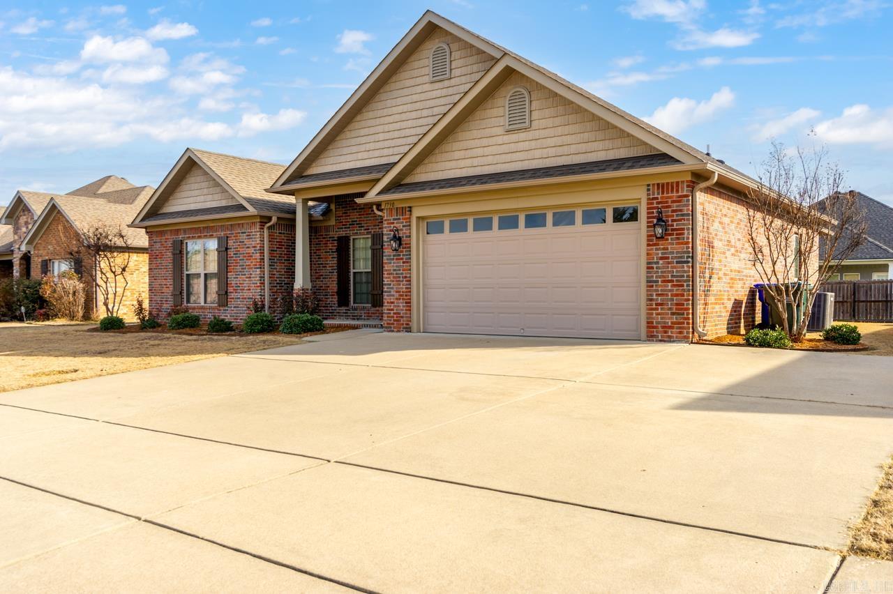 1730  SYLAR  Conway, AR