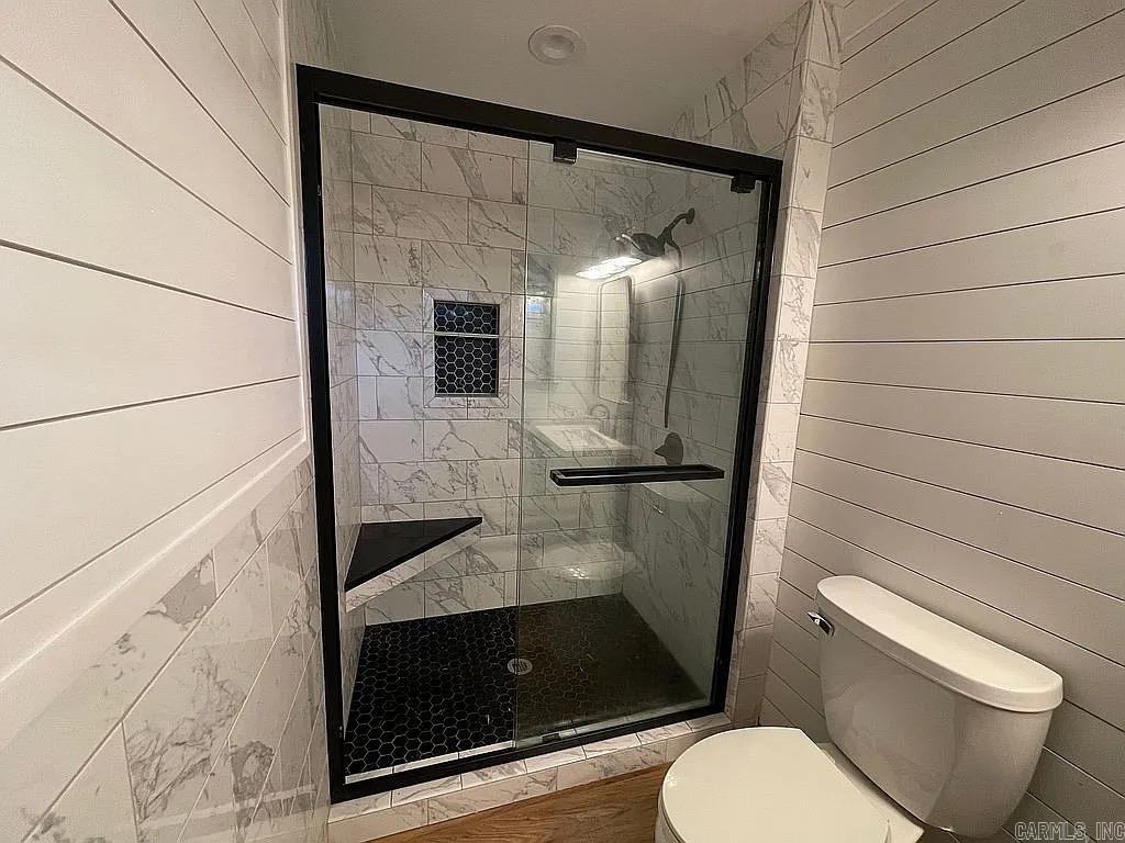 832  Bellaire Dr  Hot Springs, AR