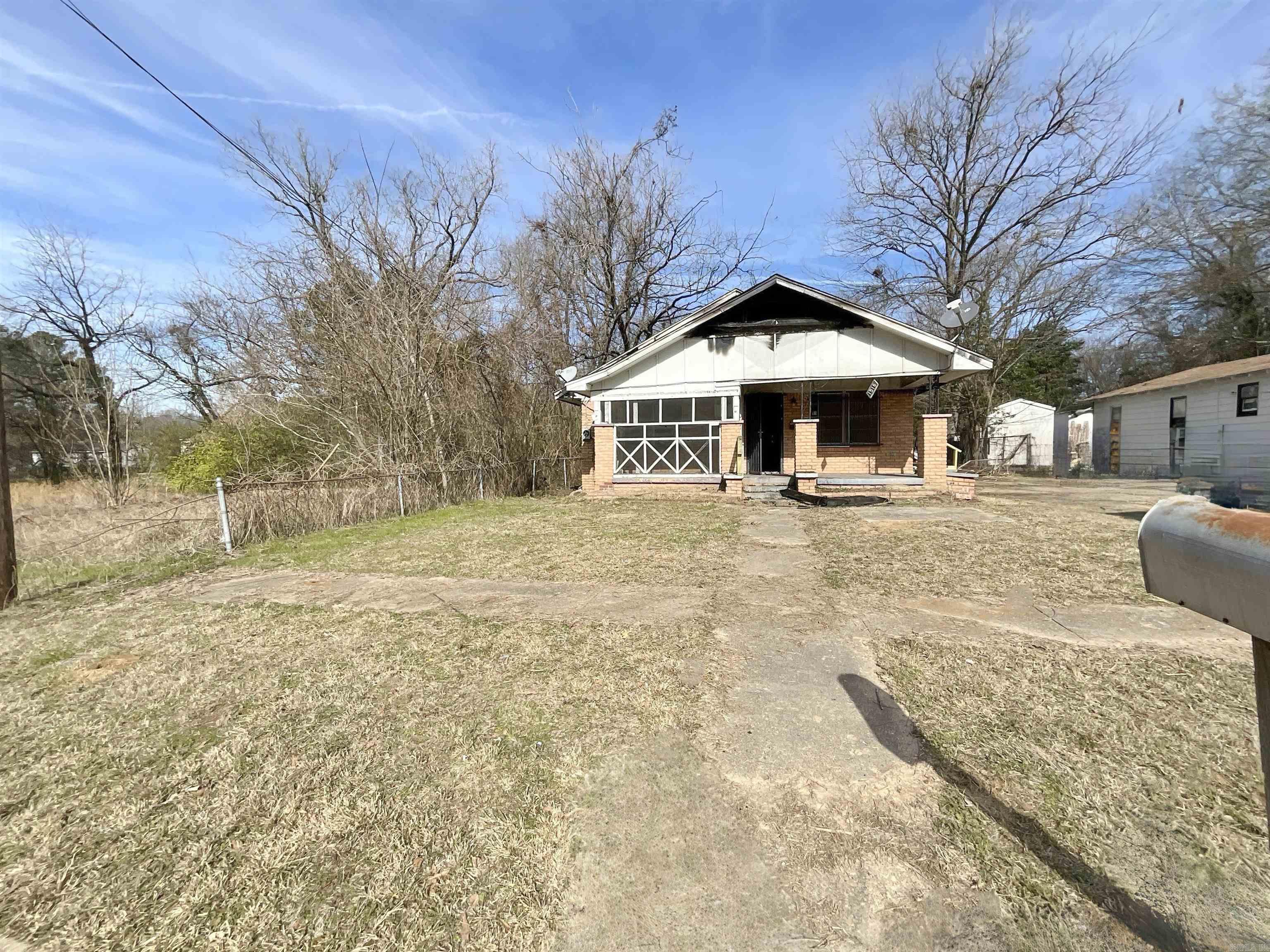1516  North  Texarkana, TX