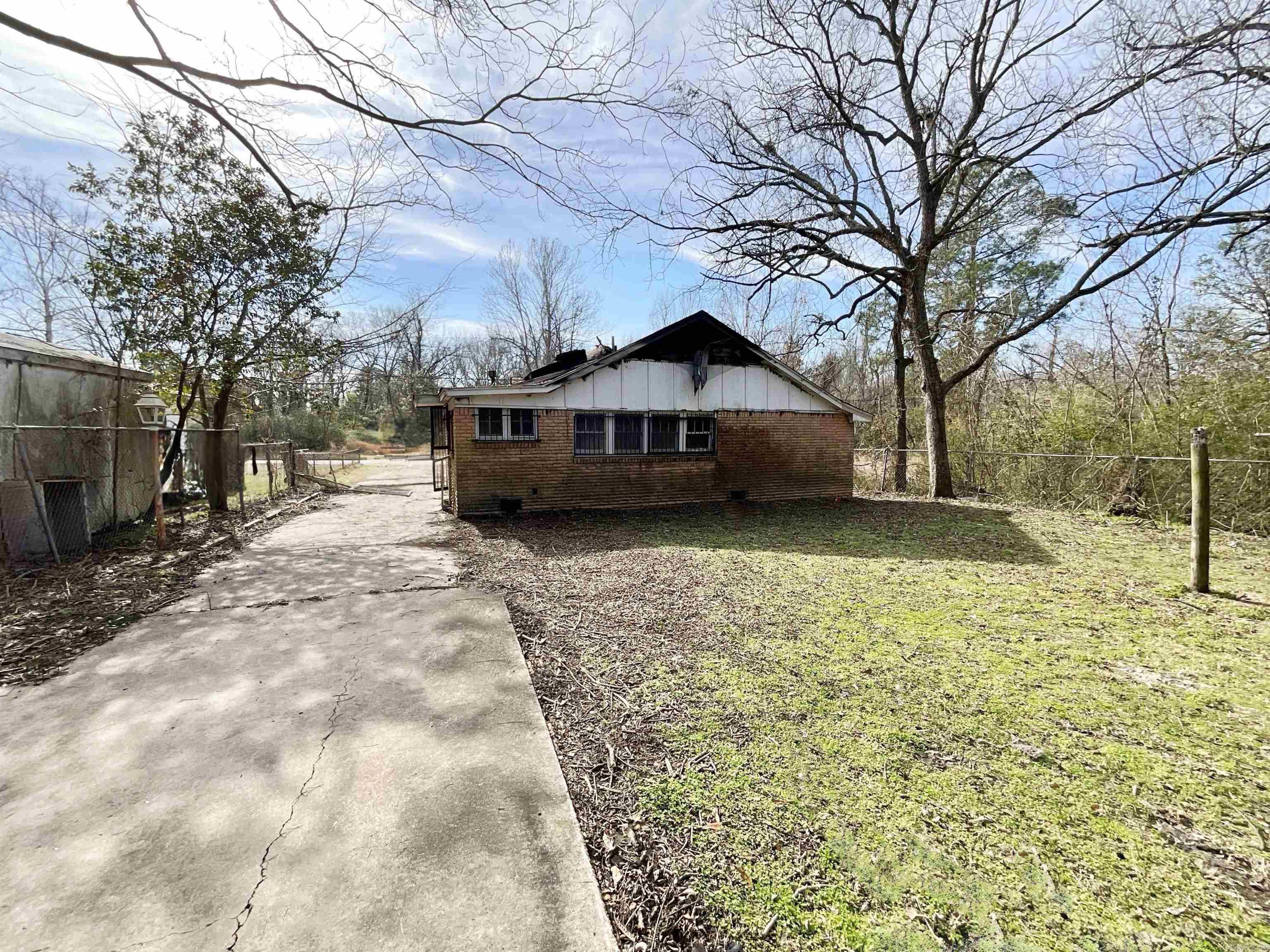 1516  North  Texarkana, TX