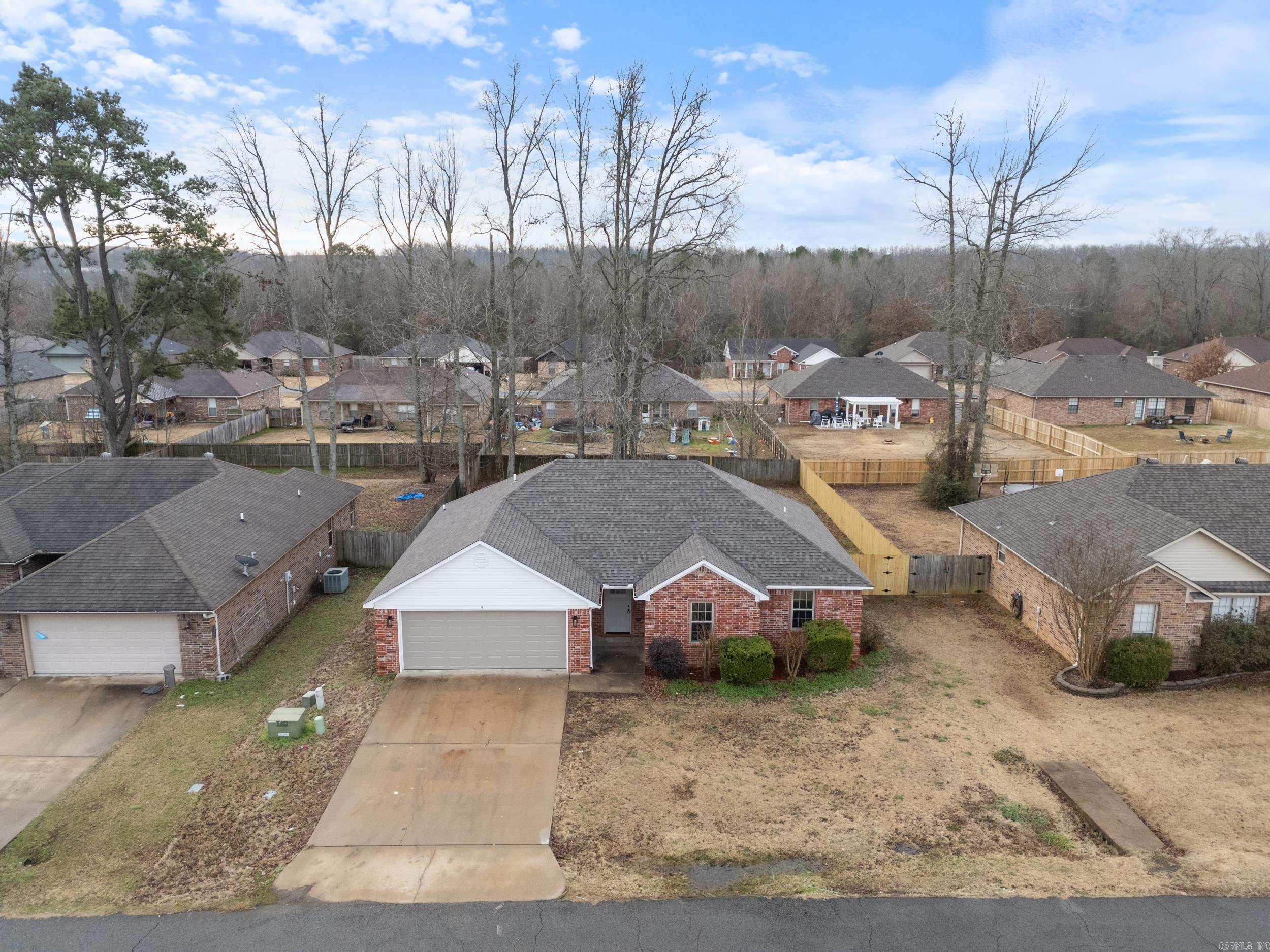 4  Bishop  Conway, AR