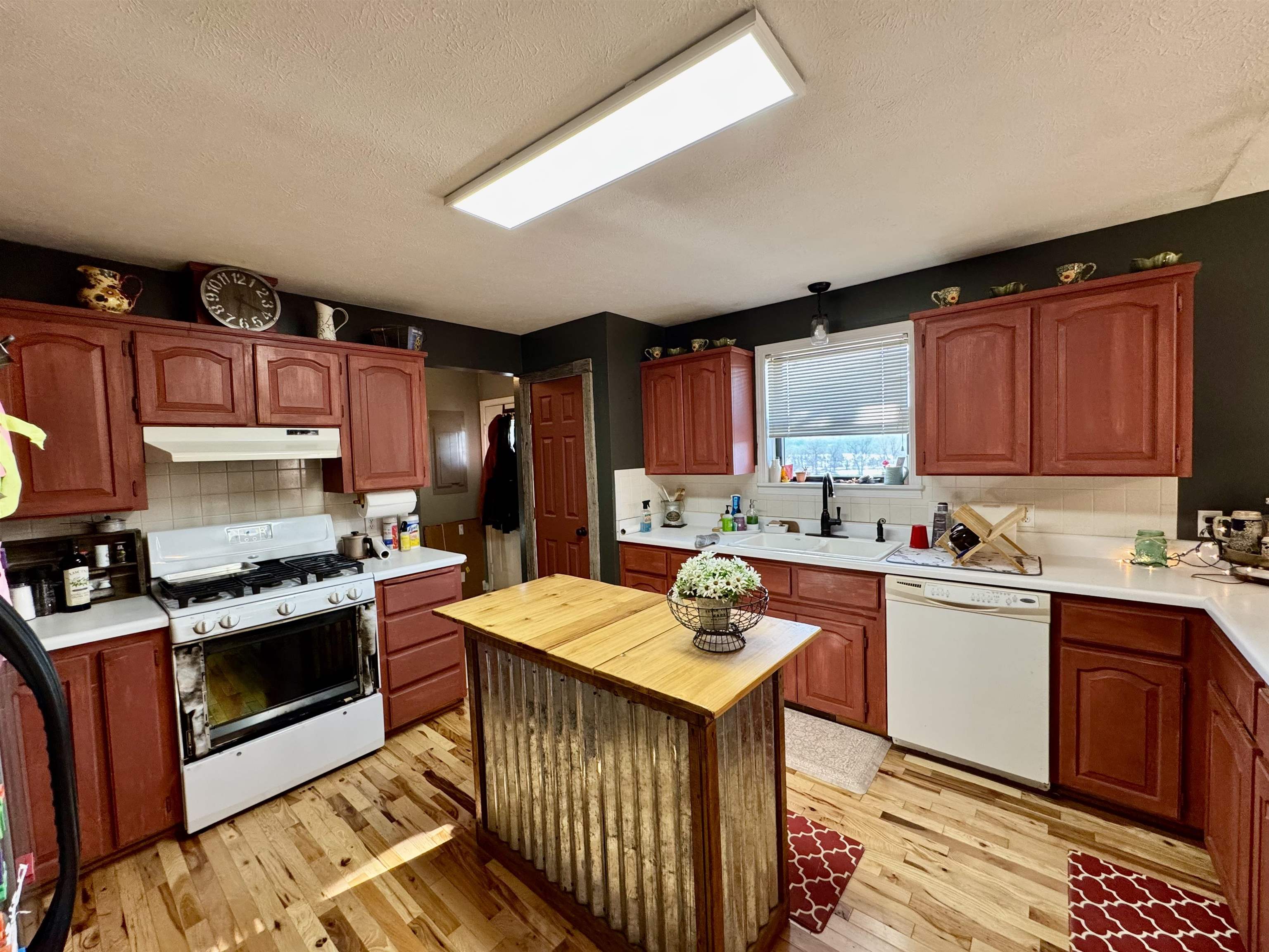 4380  Gorby Road  Calico Rock, AR