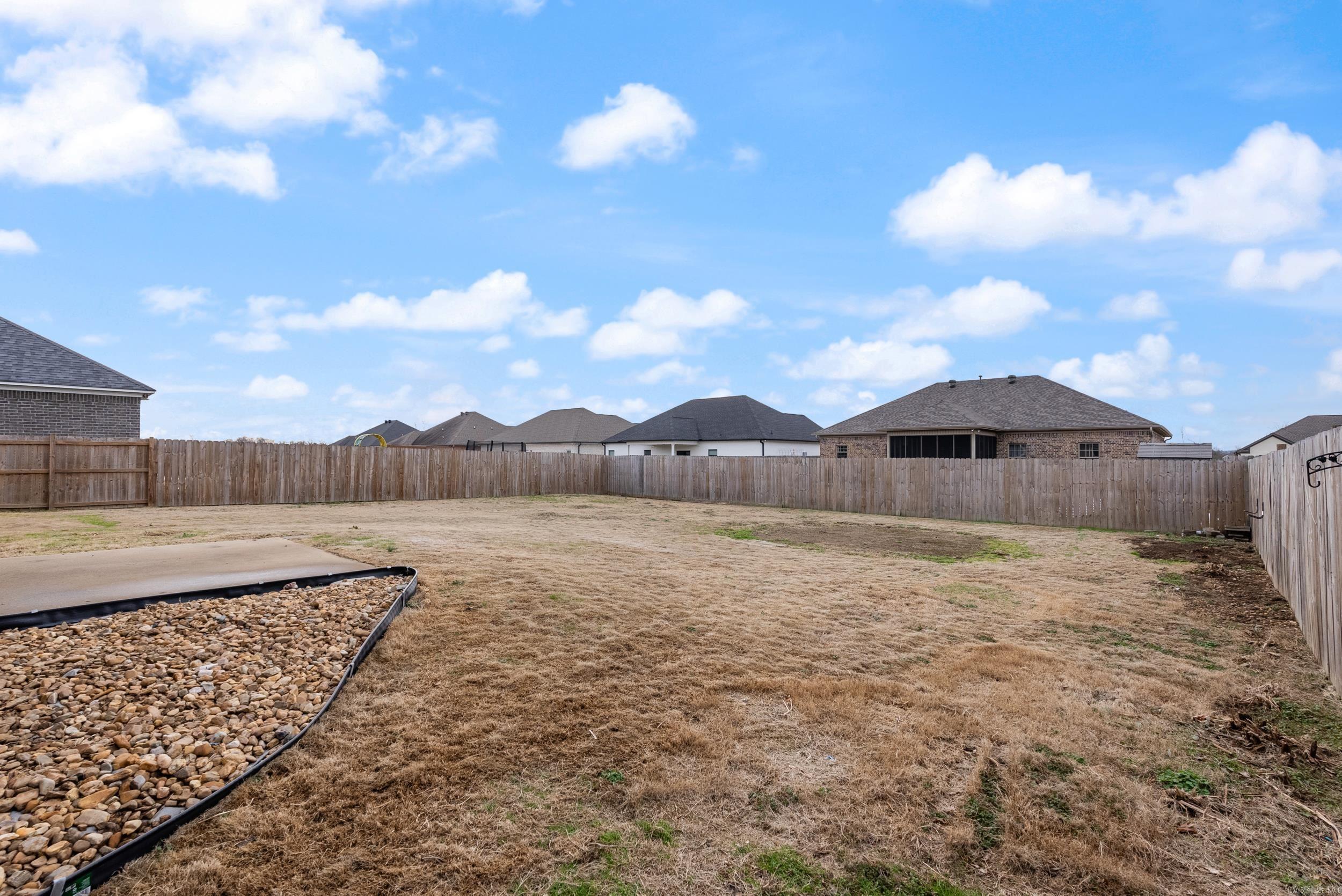 16  Clover Ridge  Vilonia, AR