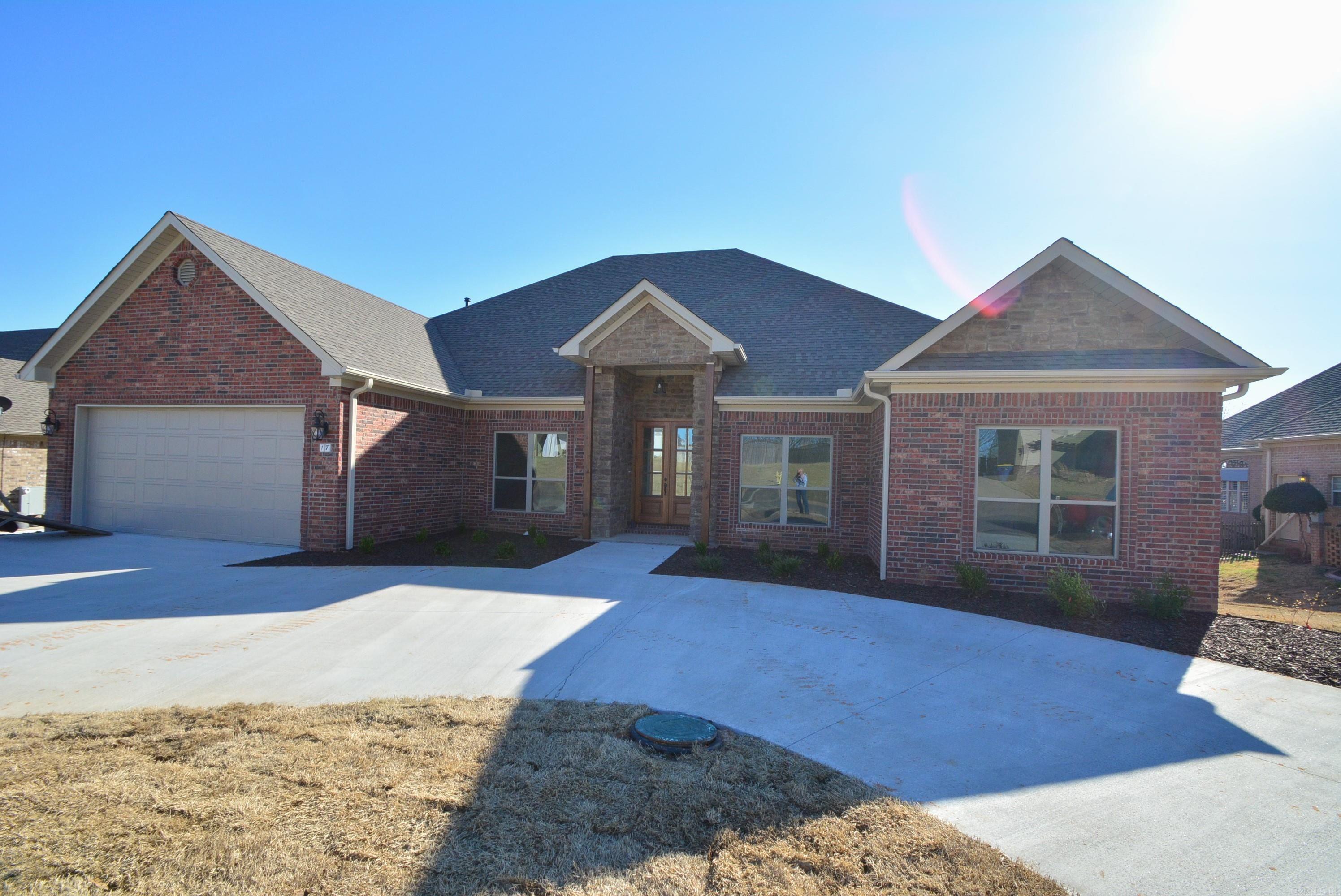17  Waters Edge  Cabot, AR